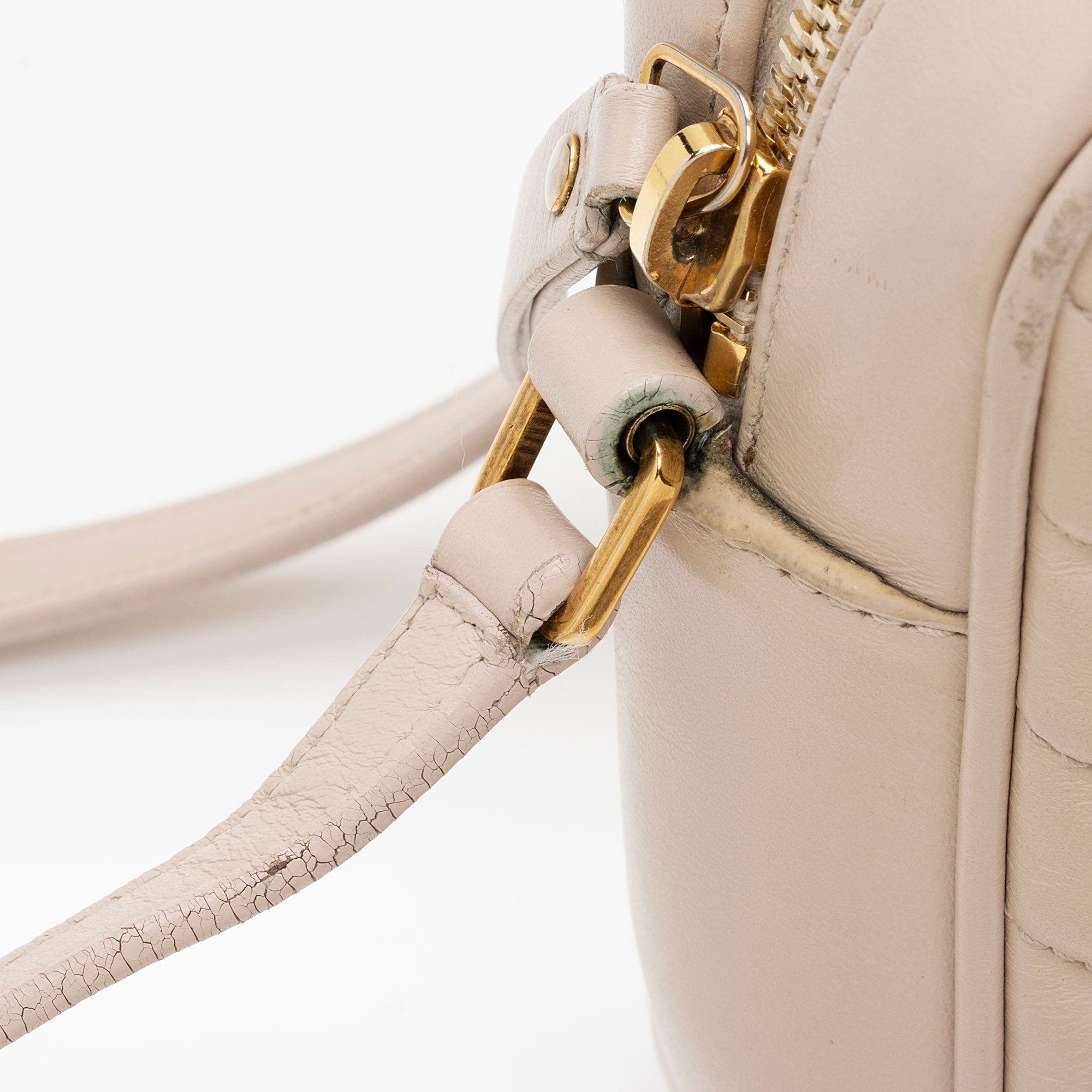 Saint Laurent Matelasse Calfskin Monogram Lou Camera Bag - FINAL SALE (SHF-pag728)