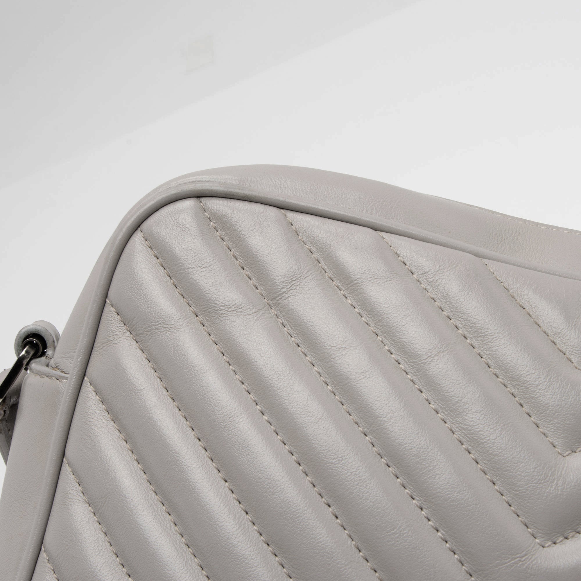 Saint Laurent Matelasse Calfskin Monogram Lou Camera Bag - FINAL SALE (SHF-iTLHGg)