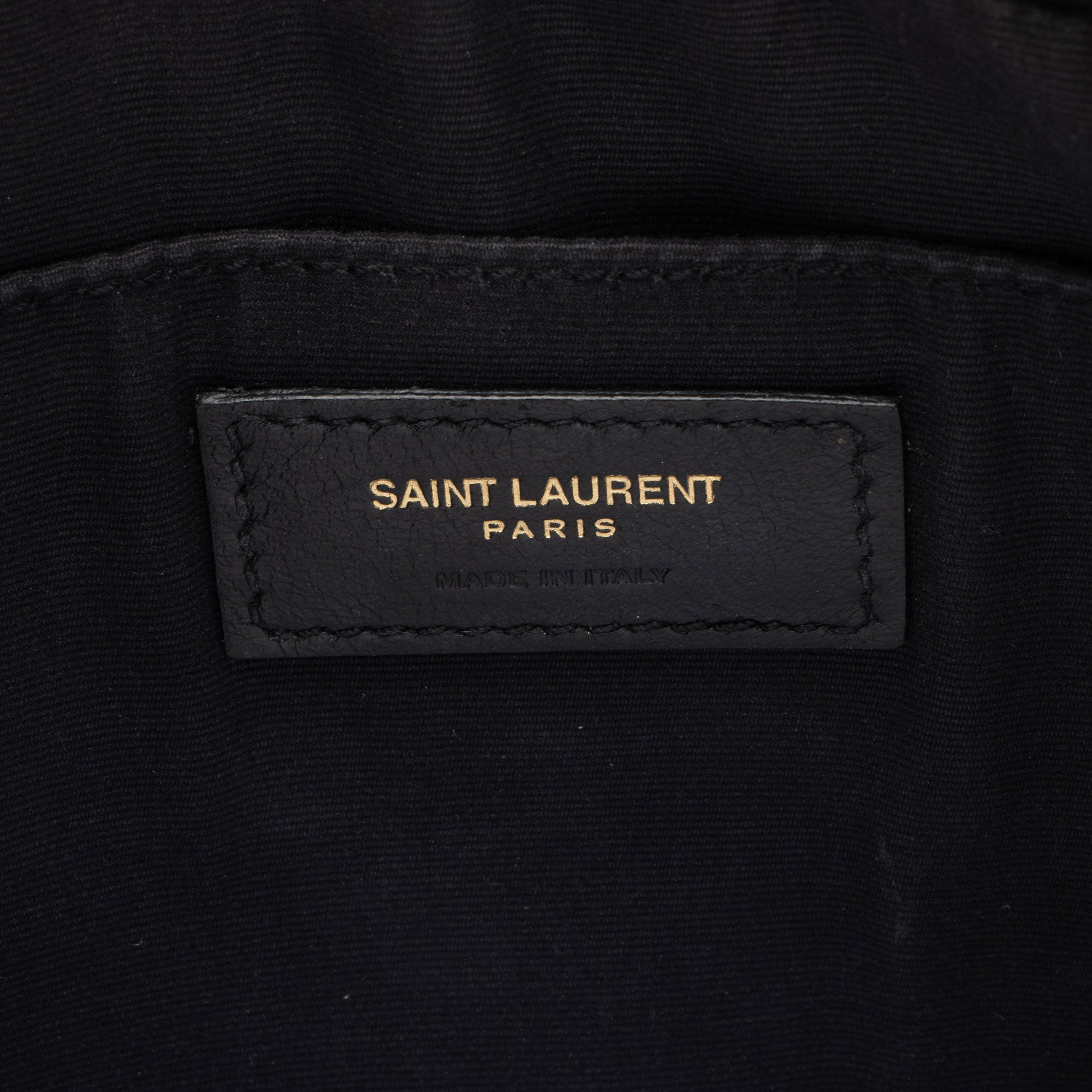 Saint Laurent Matelasse Calfskin Monogram Lou Camera Bag (SHF-3Riqa1)