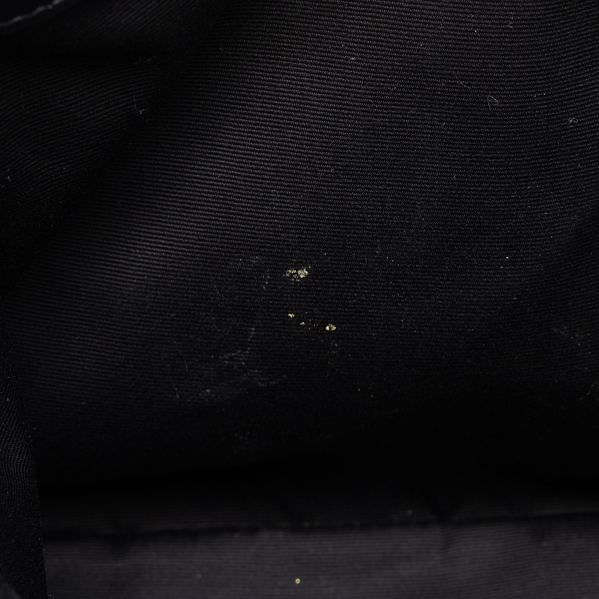 Saint Laurent Matelasse Calfskin Monogram LouLou Chain Medium Shoulder Bag (SHF-uqtKvy)