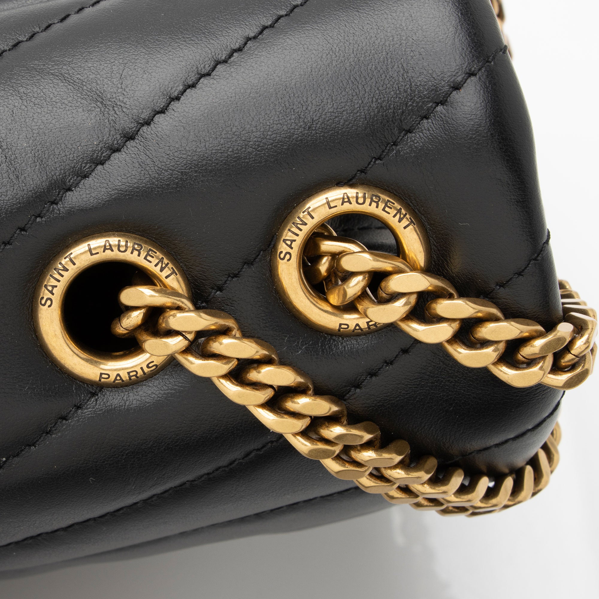 Saint Laurent Matelasse Calfskin Monogram LouLou Chain Medium Shoulder Bag (SHF-ksqMxY)