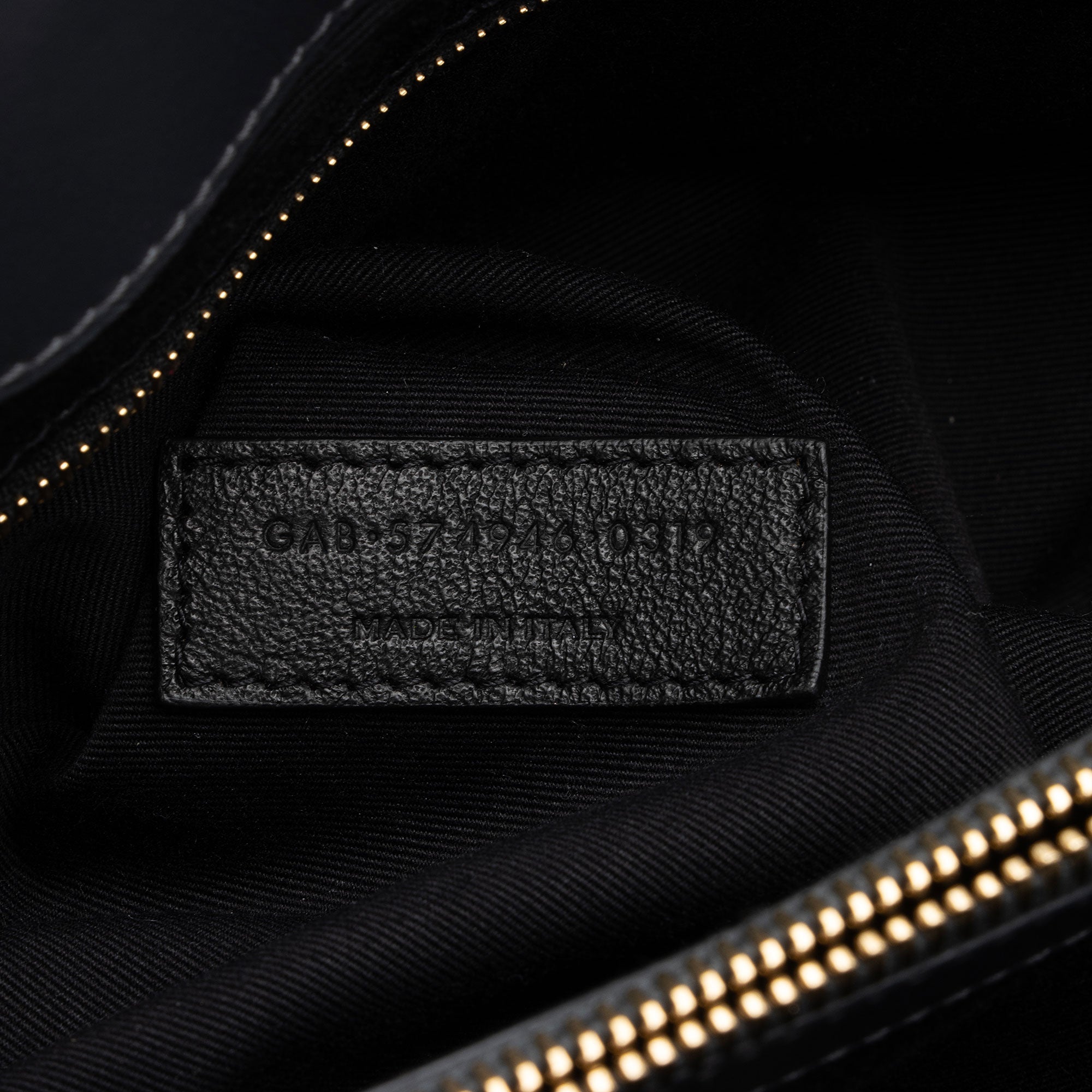 Saint Laurent Matelasse Calfskin Monogram LouLou Chain Medium Shoulder Bag (SHF-Q1vmZO)