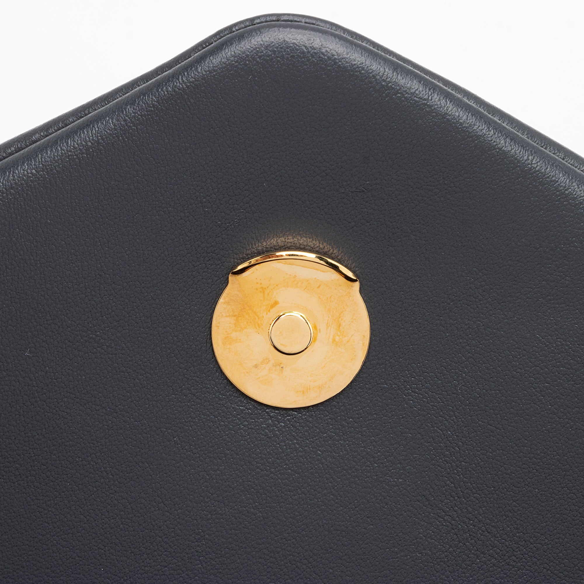 Saint Laurent Matelasse Calfskin Monogram LouLou Chain Medium Shoulder Bag (SHF-Q1vmZO)