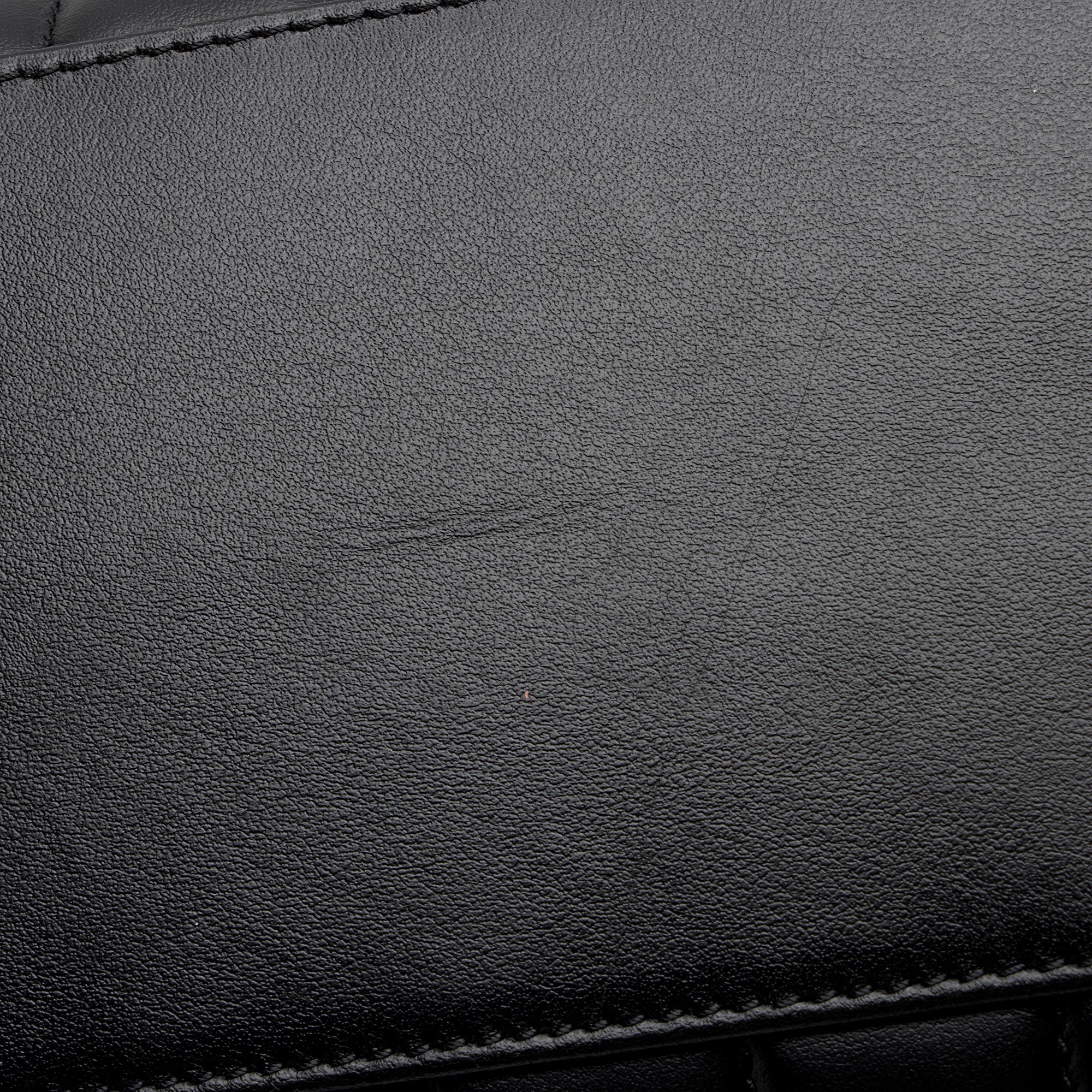 Saint Laurent Matelasse Calfskin Monogram LouLou Chain Medium Shoulder Bag (SHF-nVNU3H)