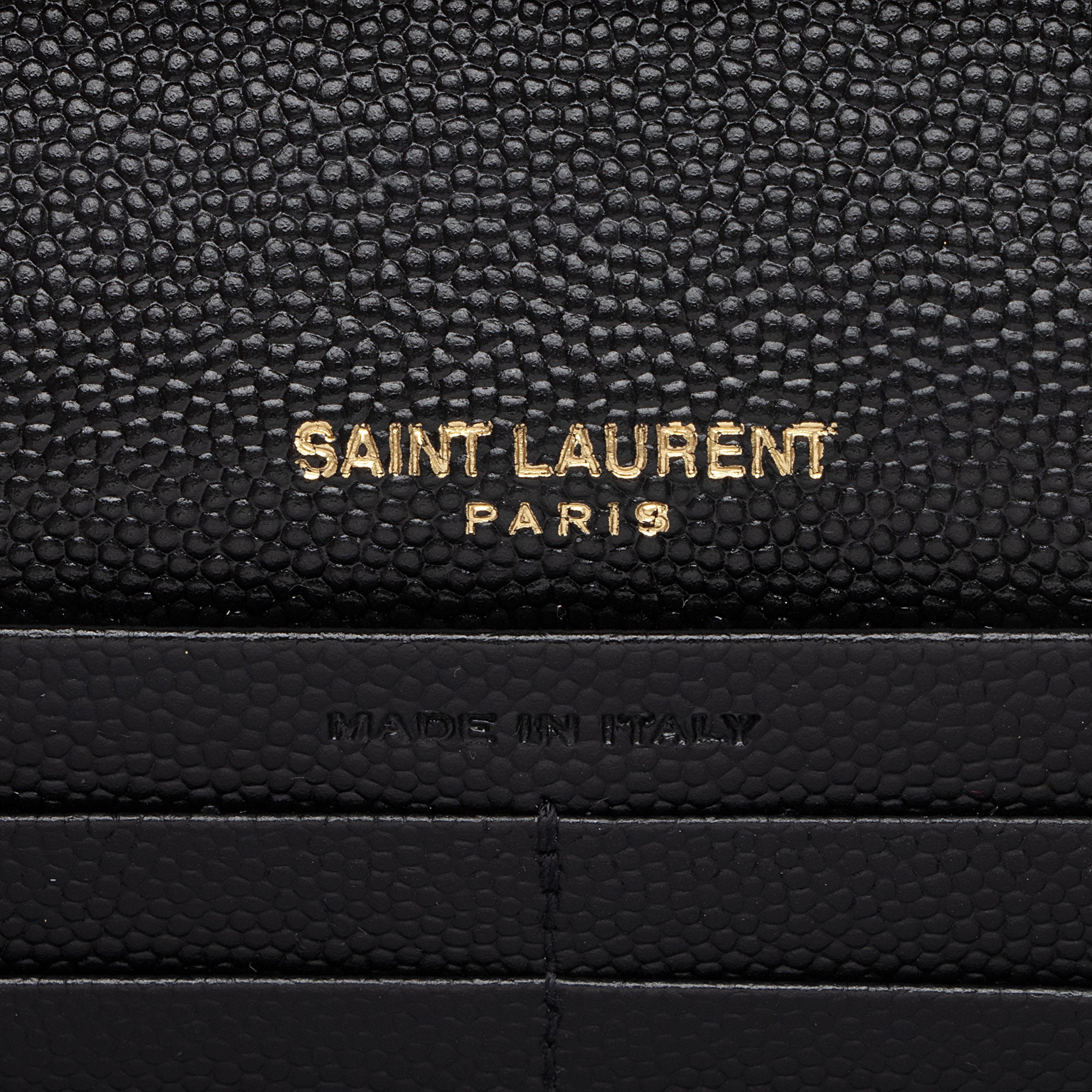 Saint Laurent Matelasse Grain de Poudre Monogram Chain Wallet (SHF-oGbOur)