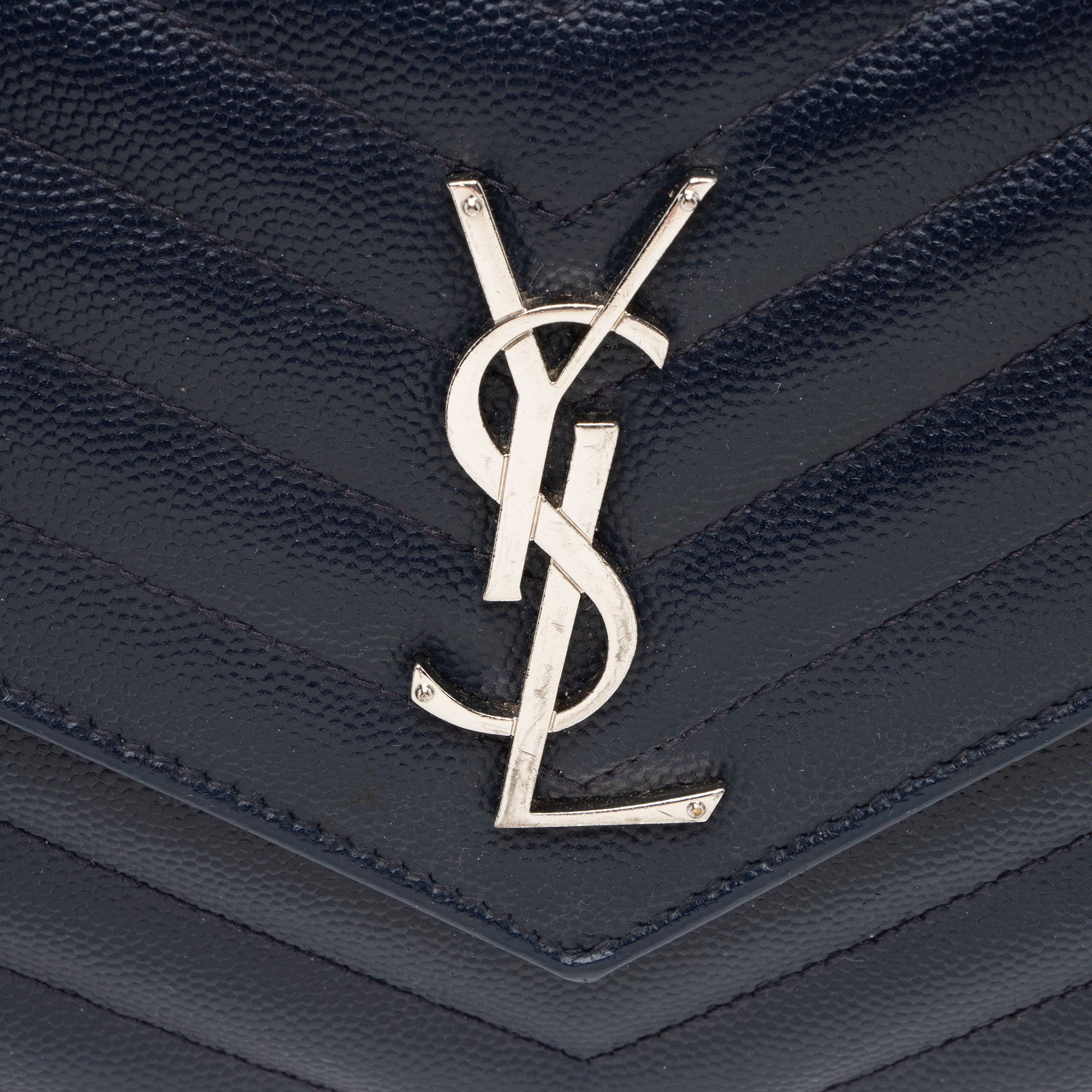 Saint Laurent Matelasse Grain de Poudre Monogram Chain Wallet