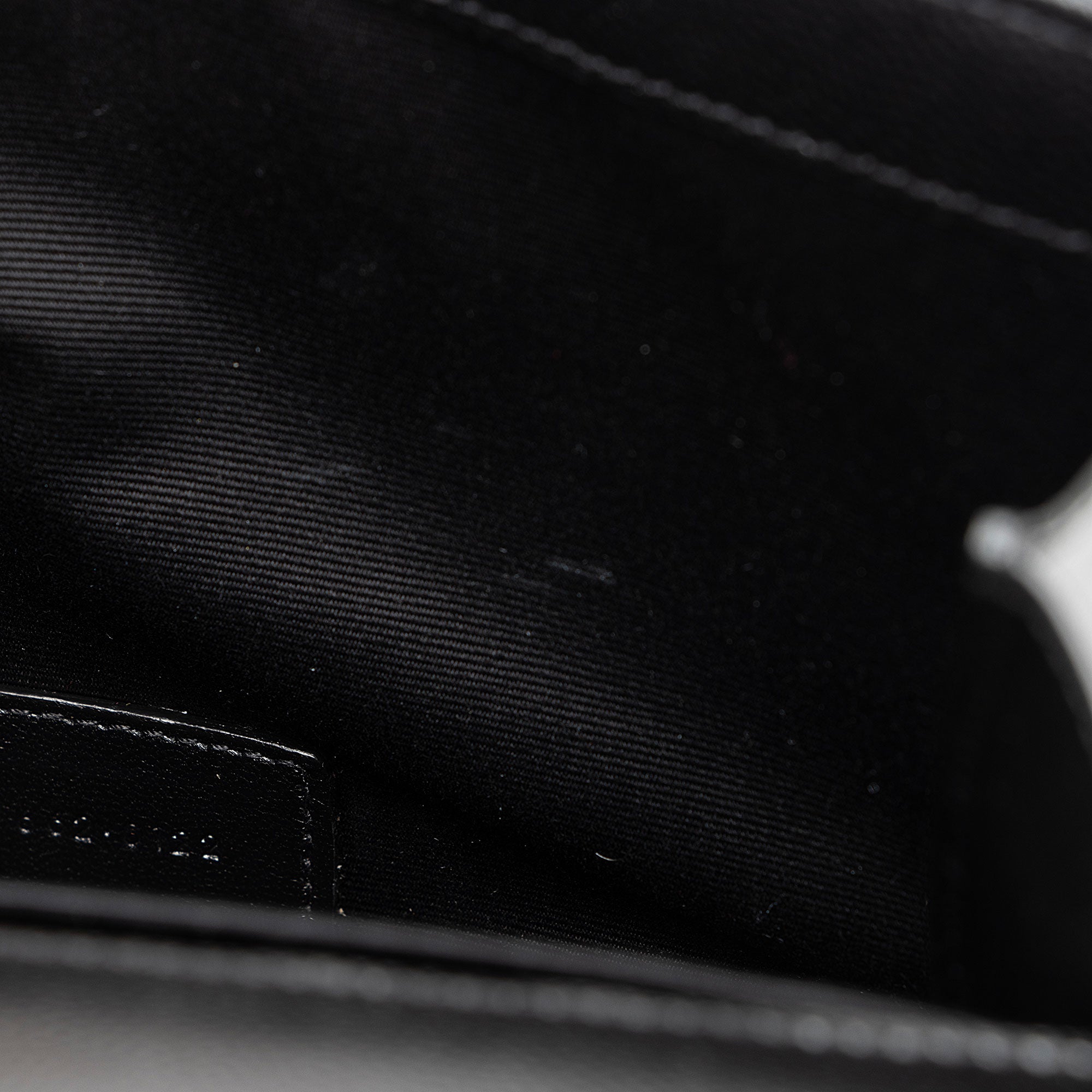 Saint Laurent Matelasse Grain de Poudre Monogram Envelope Pouch (SHF-eQugwj)