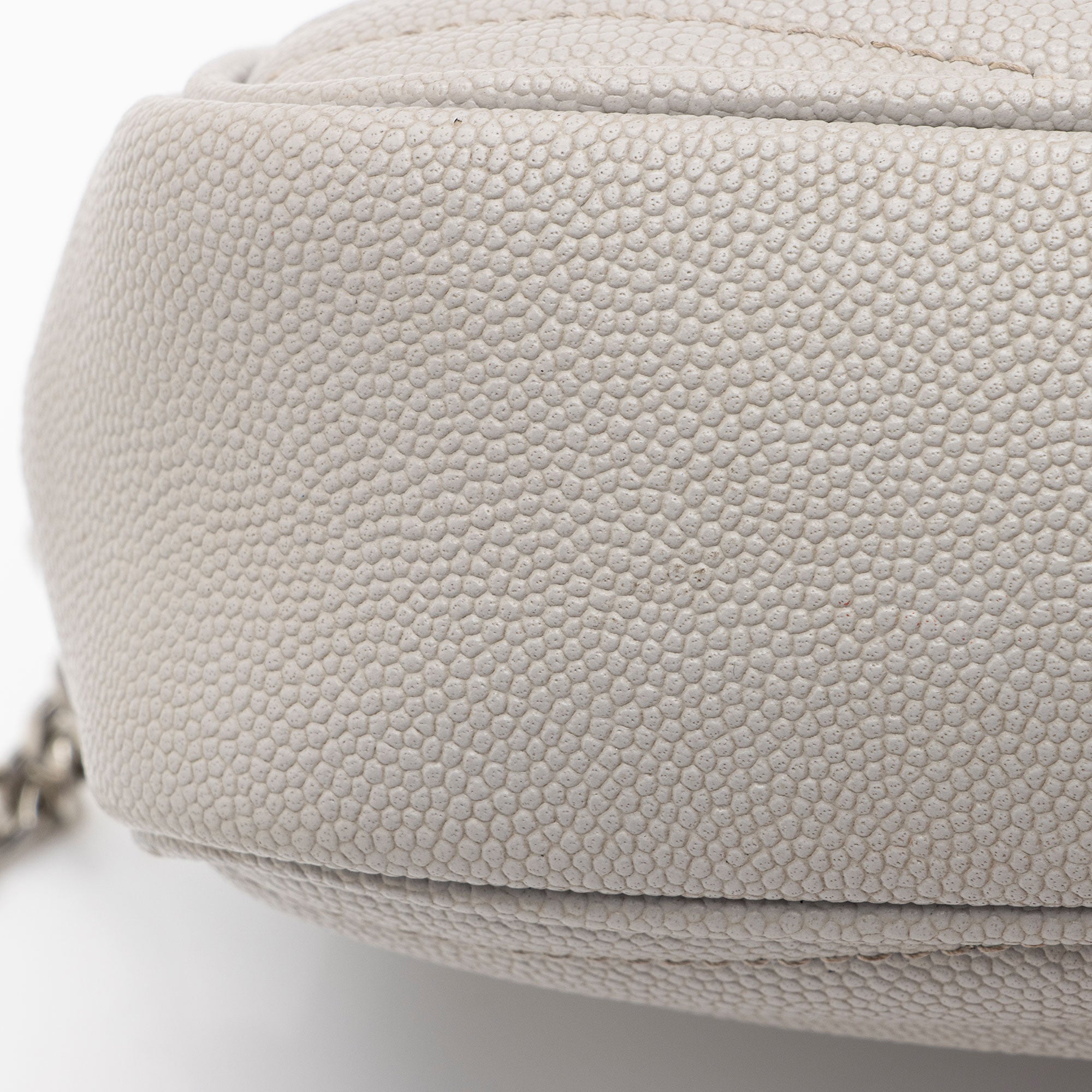 Saint Laurent Matelasse Grain de Poudre Monogram Lou Mini Camera Bag (SHF-kKekCc)