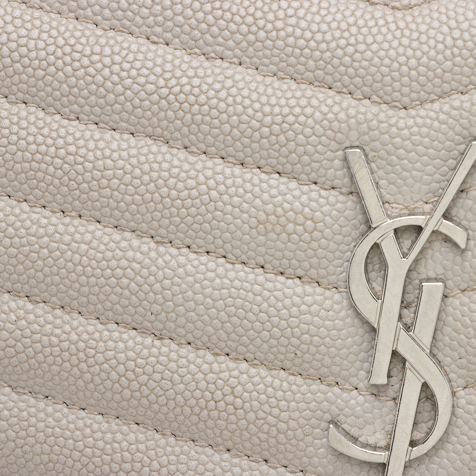 Saint Laurent Matelasse Grain de Poudre Monogram Lou Mini Camera Bag (SHF-kKekCc)