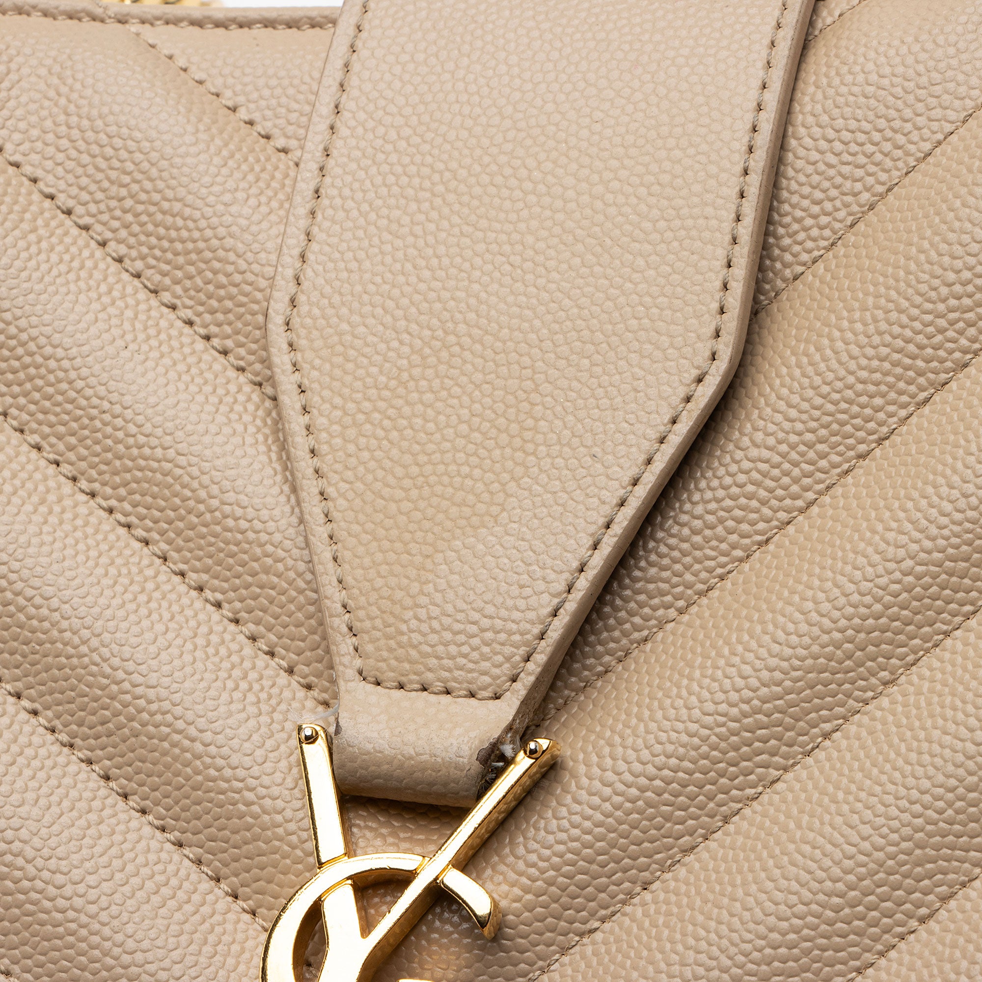 Saint Laurent Matelasse Grain de Poudre Monogram Chain Shopper Tote (SHF-bgDHik)