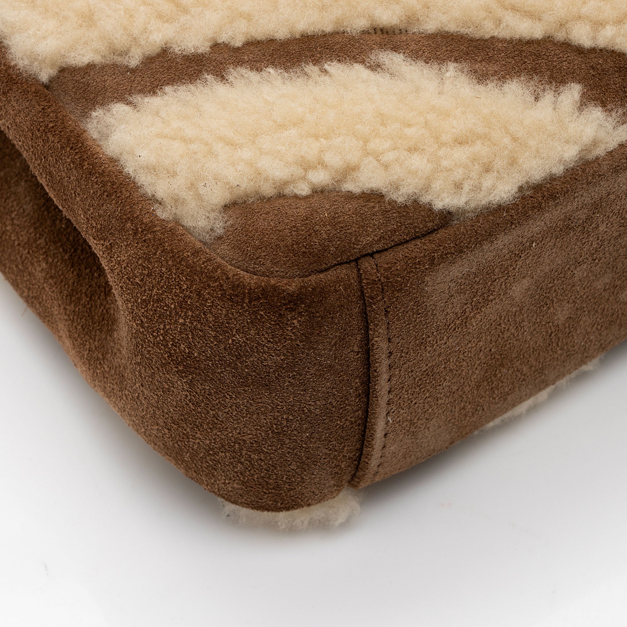 Saint Laurent Matelasse Shearling Nubuck College Medium Shoulder Bag (SHF-aCkyln)