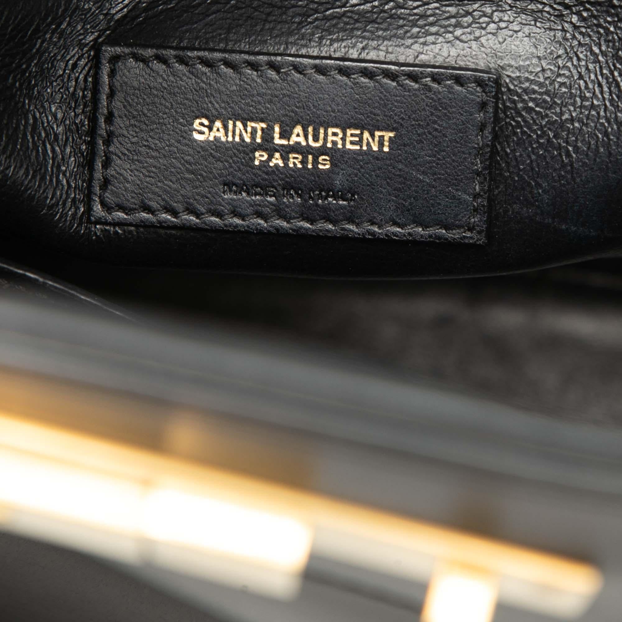 Saint Laurent Medium Smooth Calfskin Manhattan Shopper Tote