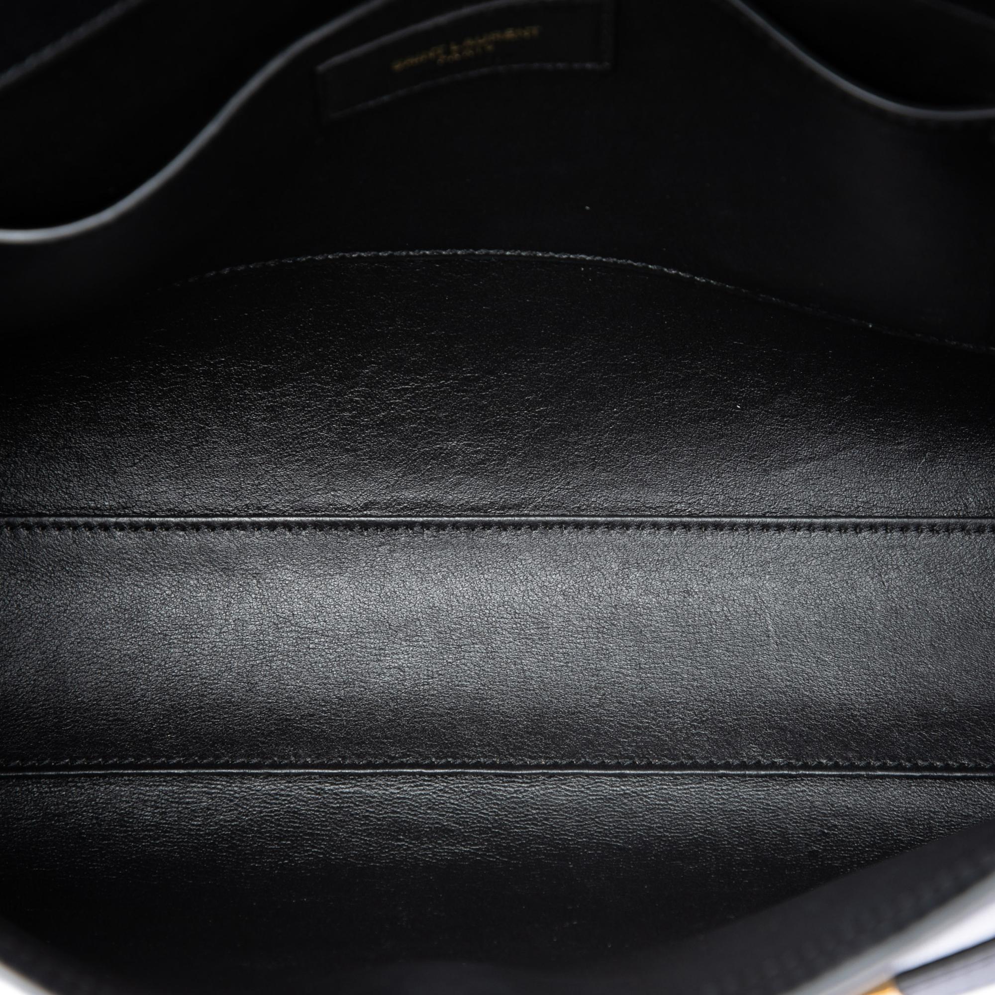 Saint Laurent Medium Smooth Calfskin Manhattan Shoulder Bag