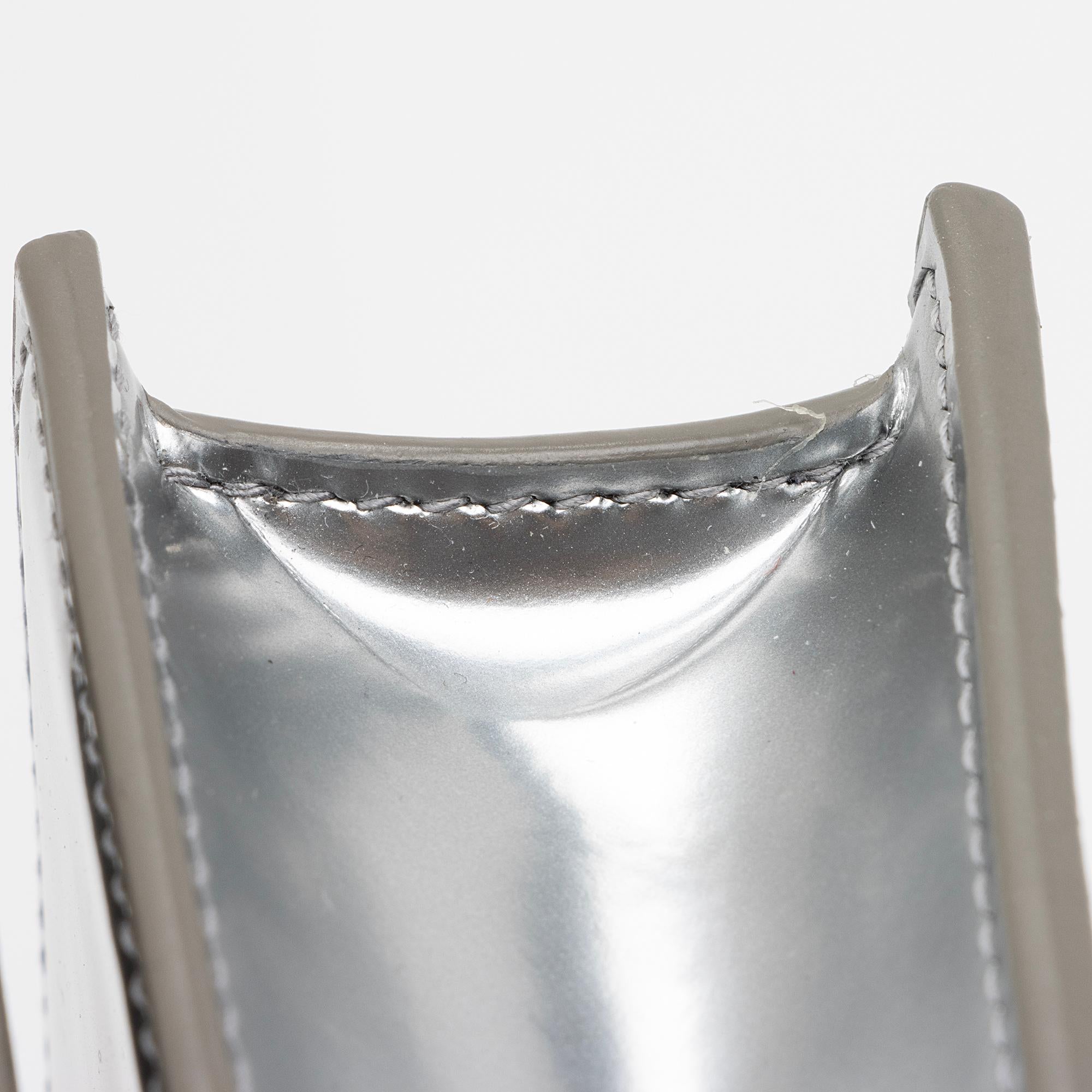 Saint Laurent Metallic Leather Monogram Kate Tassel Chain Wallet (SHF-L70MqM)