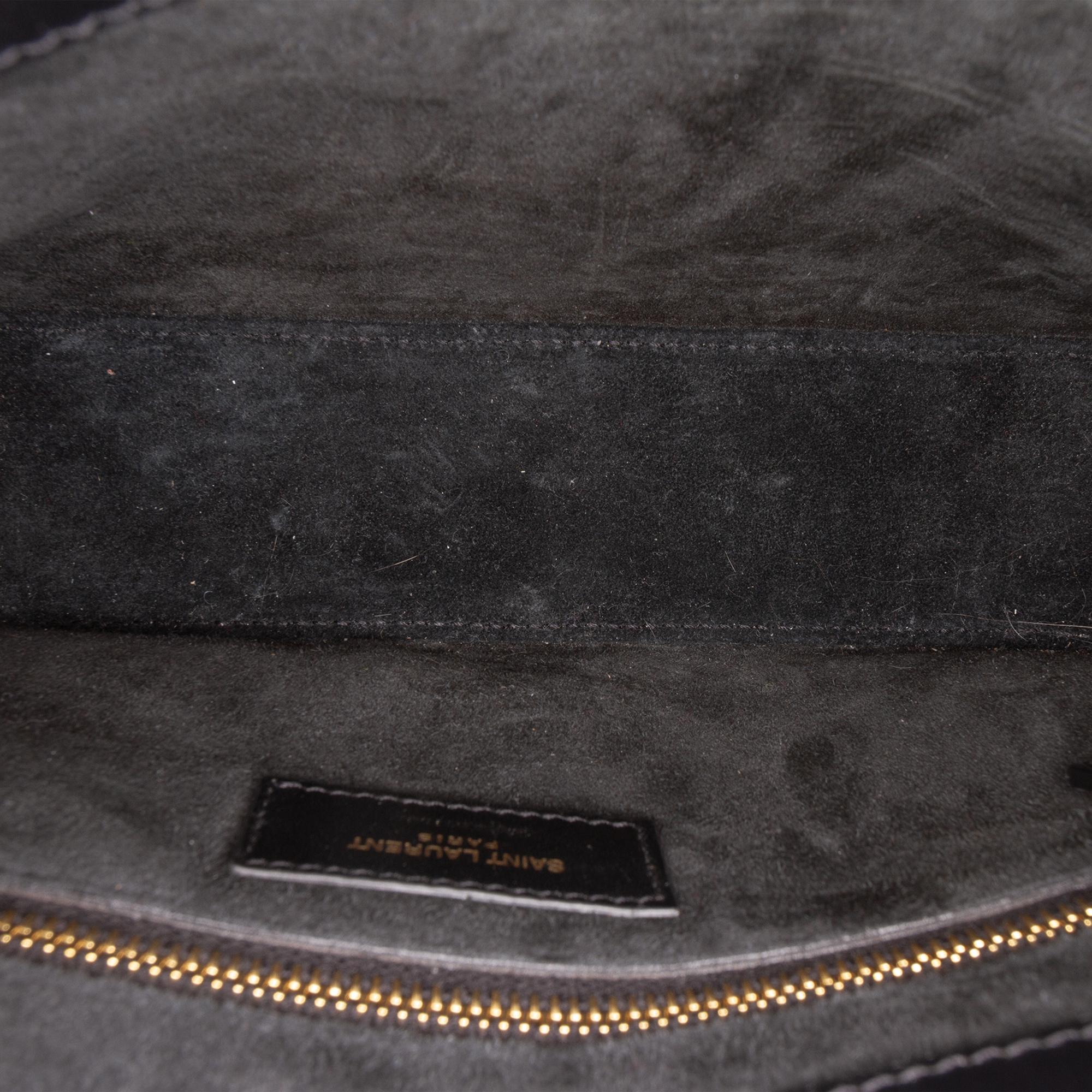 Saint Laurent Mini Patent Le 5 a 7