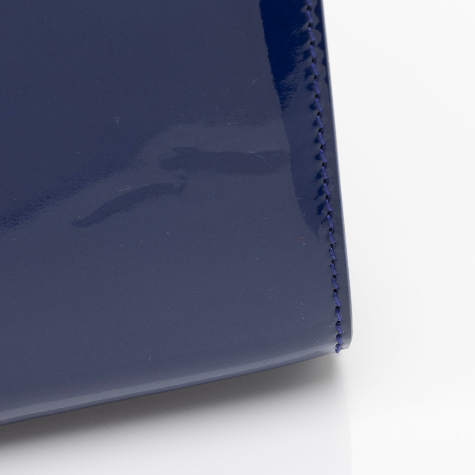 Saint Laurent Patent Leather Monogram Belle de Jour Large Clutch (SHF-23930)