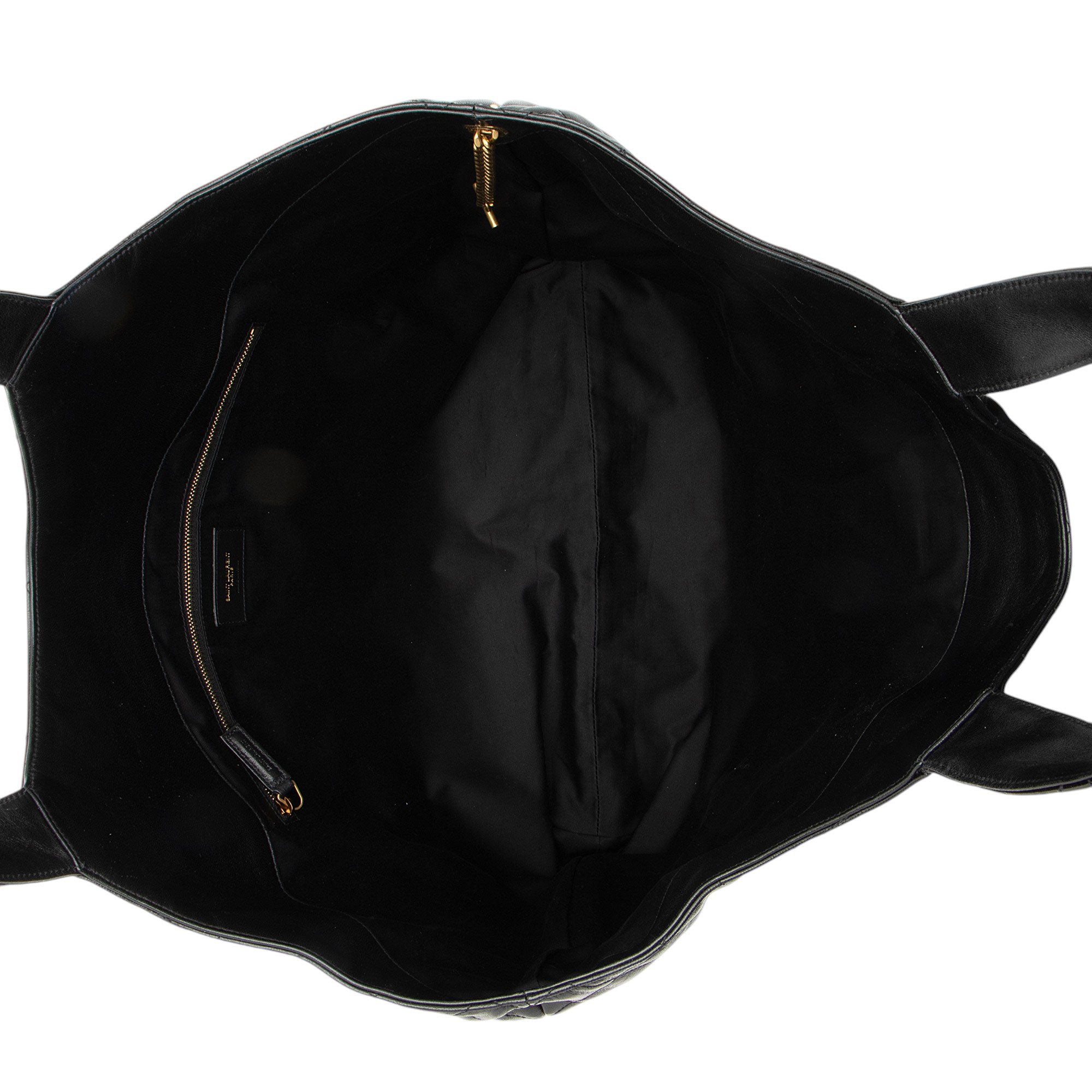 Saint Laurent Quilted Lambskin Monogram Icare Maxi Shopping Tote (SHF-kQ3hRQ)