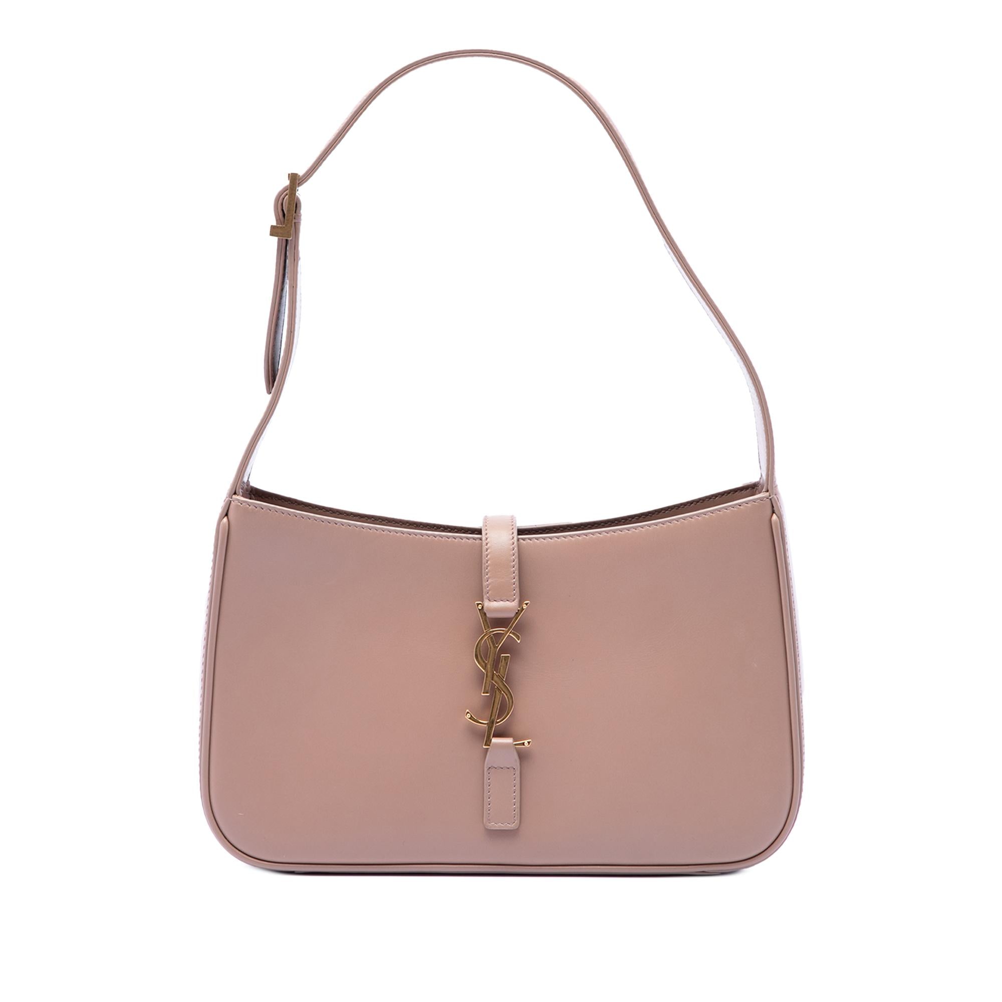 Saint Laurent Smooth Calfskin Le 5 a 7
