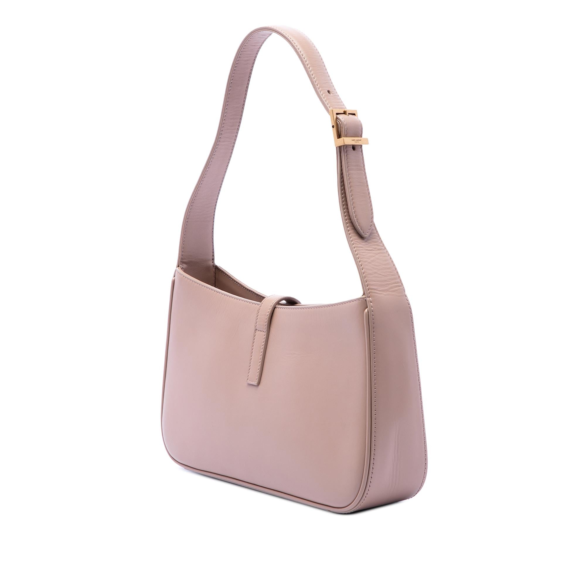 Saint Laurent Smooth Calfskin Le 5 a 7