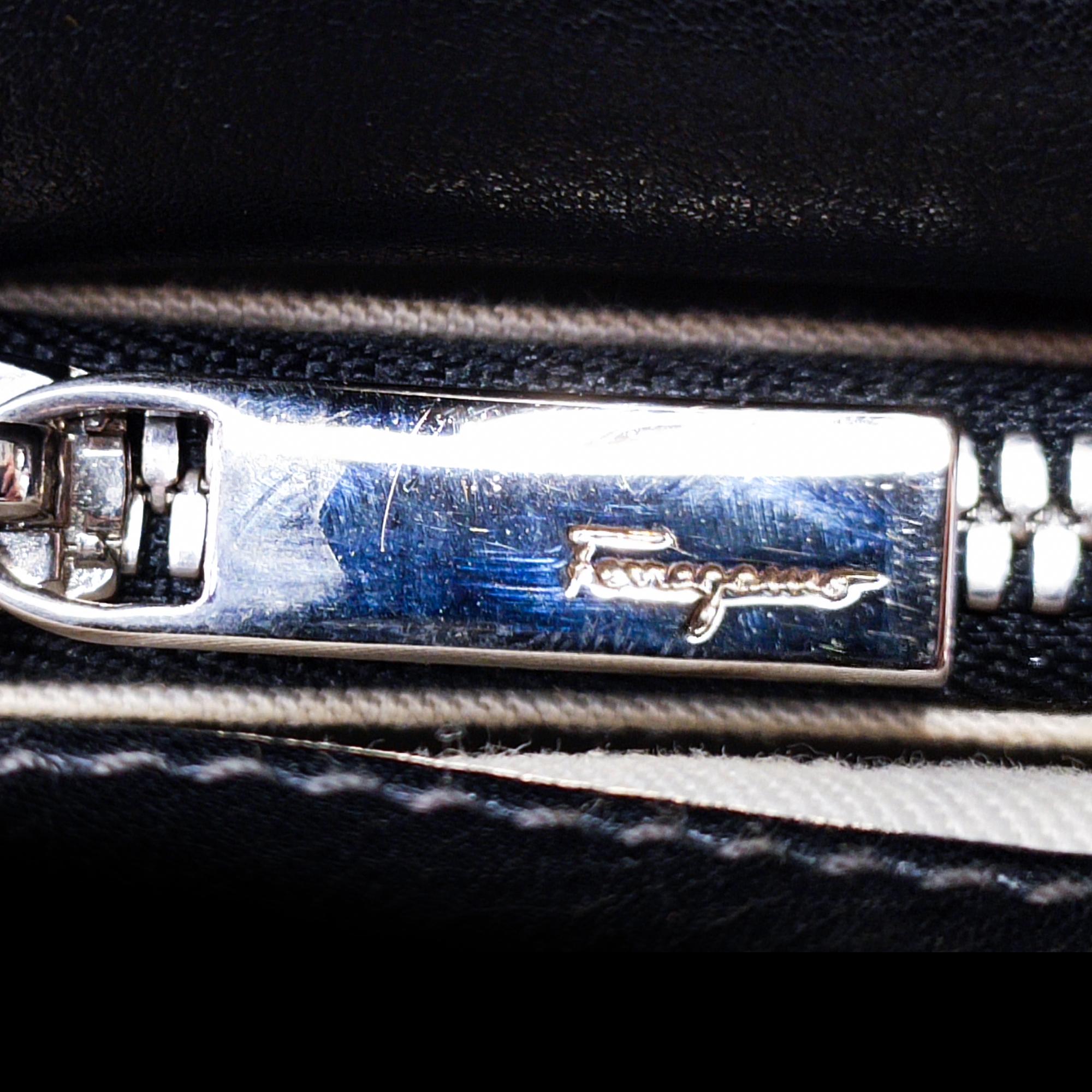 Salvatore Ferragamo Calf Leather Handbag (SHG-35898)