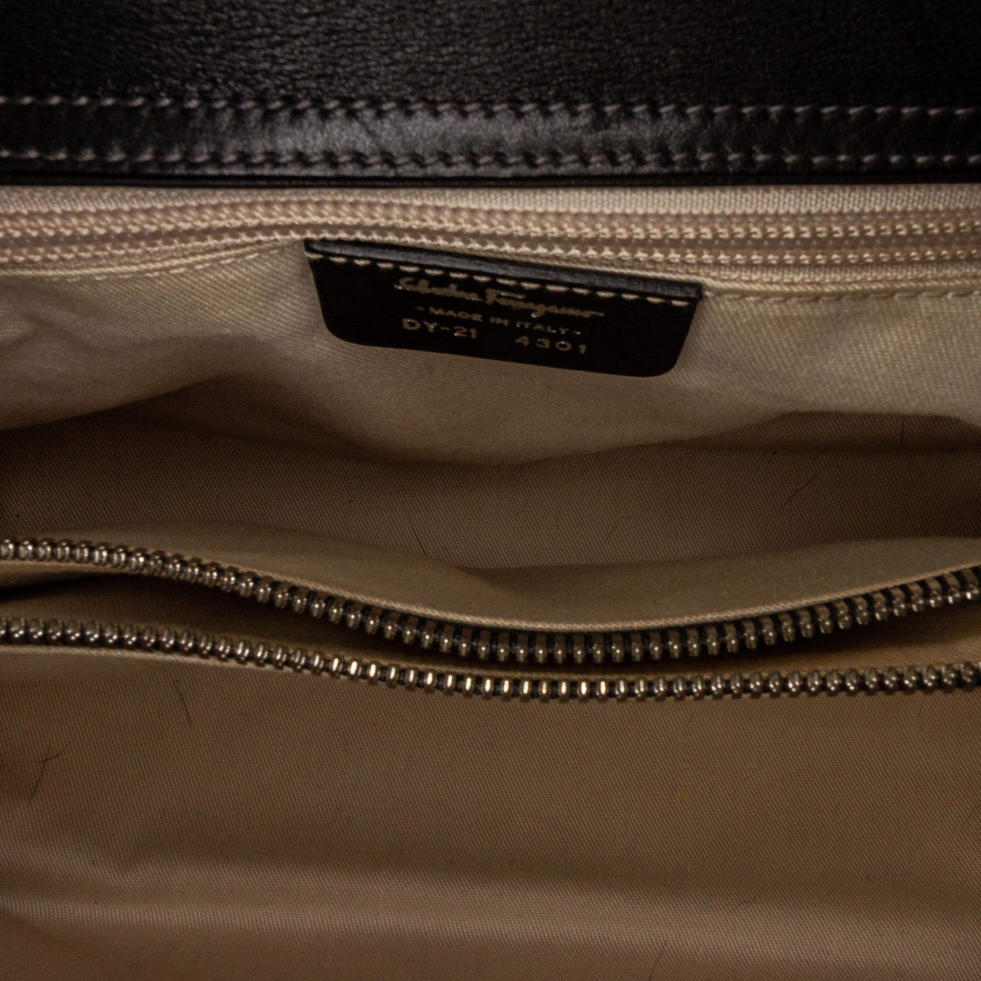 Salvatore Ferragamo Calf Leather Handbag (SHG-35898)
