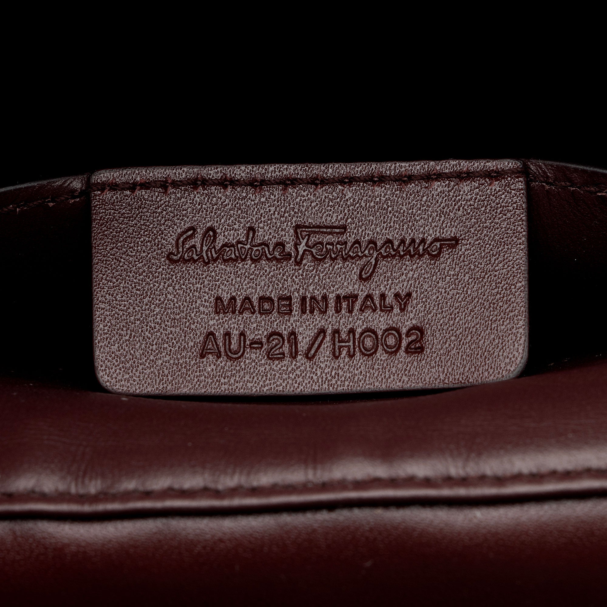 Salvatore Ferragamo Calfskin Vela Large Flap Crossbody Bag (SHF-KZPFvx)