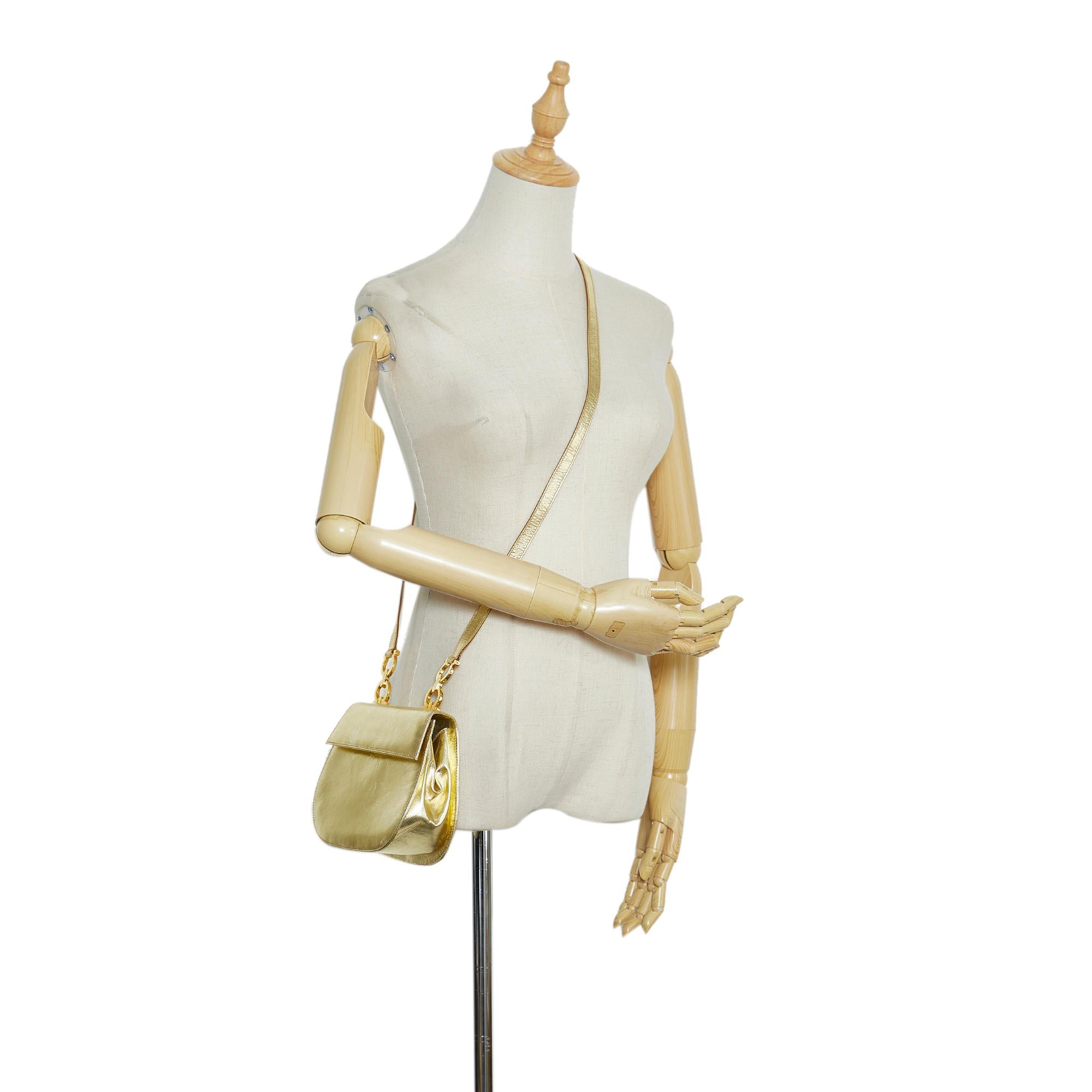 Salvatore Ferragamo Gancini Crossbody (SHG-hwP1lQ)