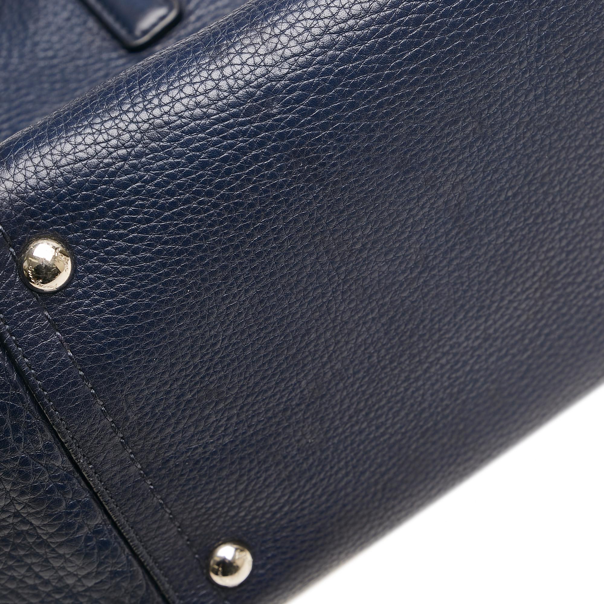 Salvatore Ferragamo Gancini Leather Tote Bag (SHG-35983)