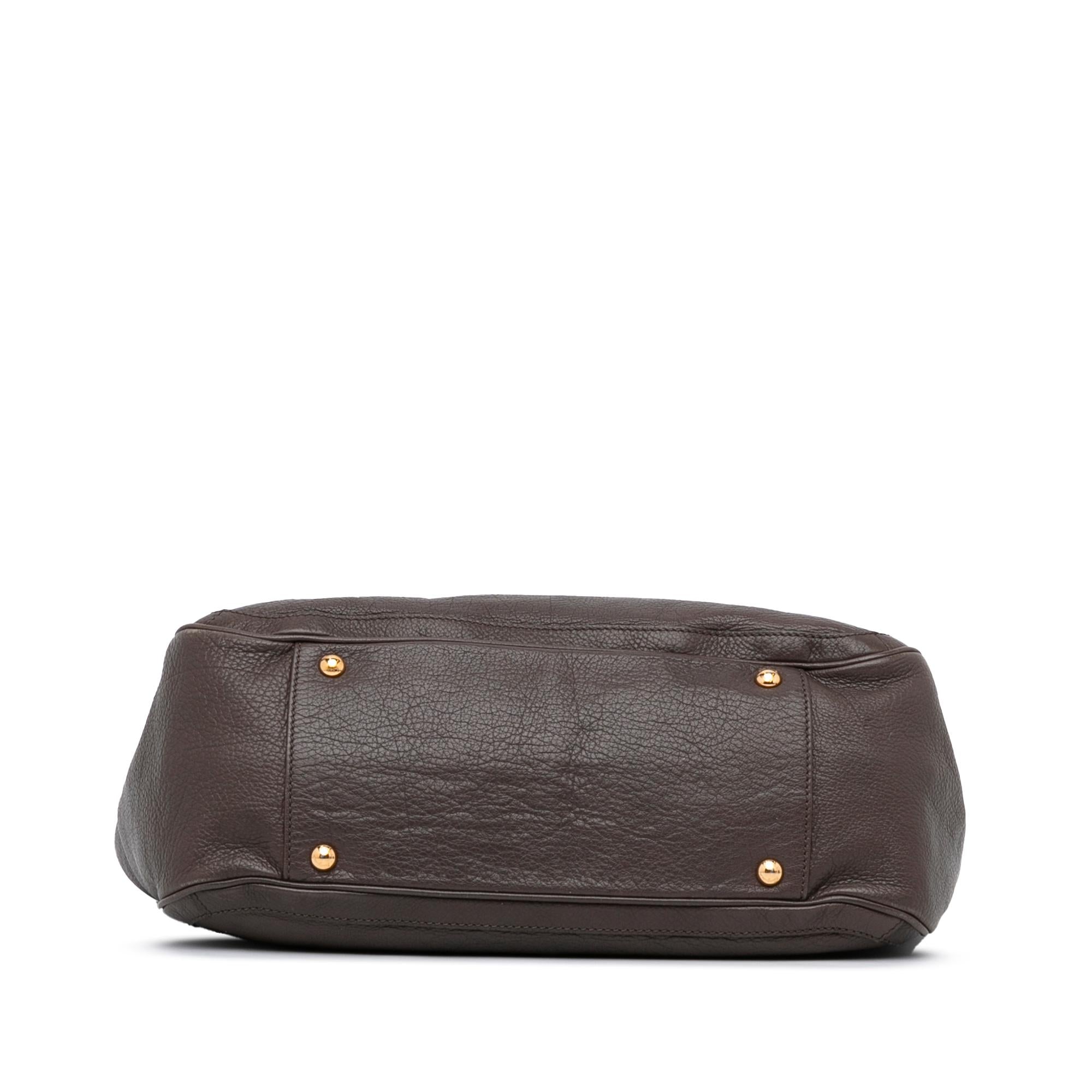 Salvatore Ferragamo Gancini Leather Tote (SHG-PYNwEt)