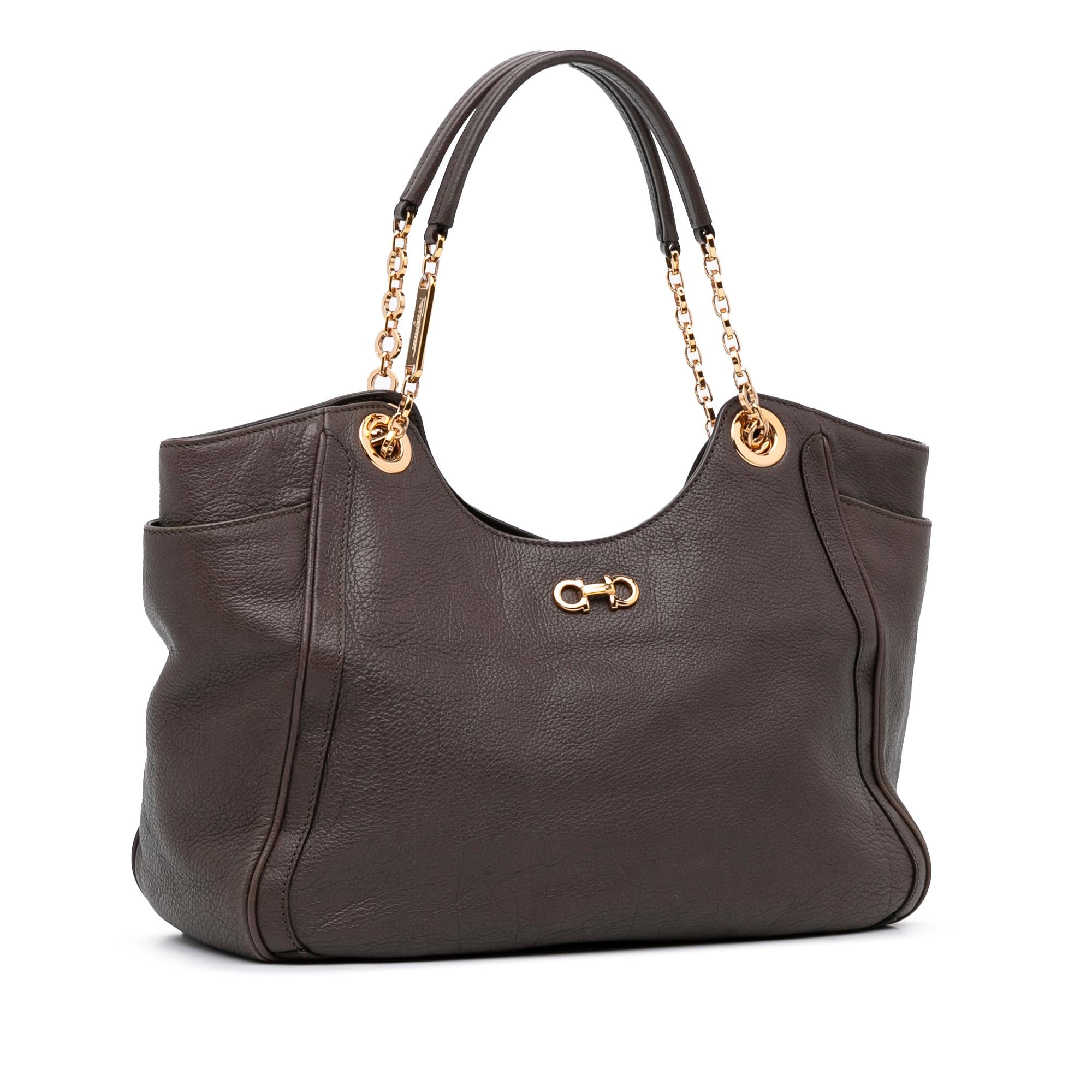 Salvatore Ferragamo Gancini Leather Tote (SHG-PYNwEt)
