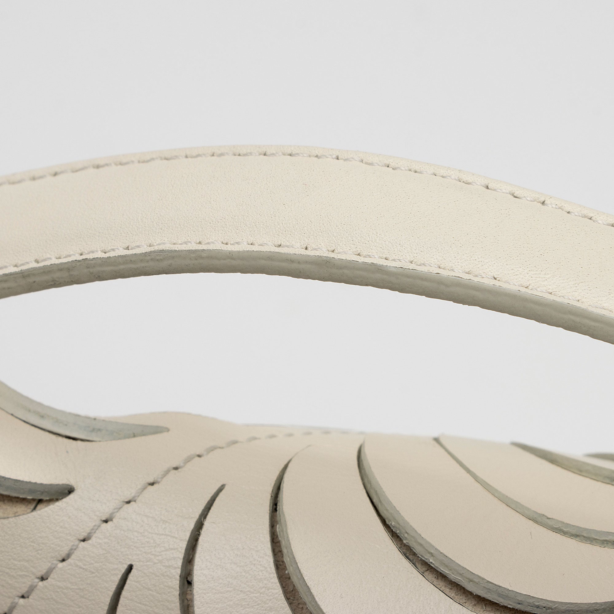 Salvatore Ferragamo Leather Laser Cut Top Handle (SHF-SMpnAH)