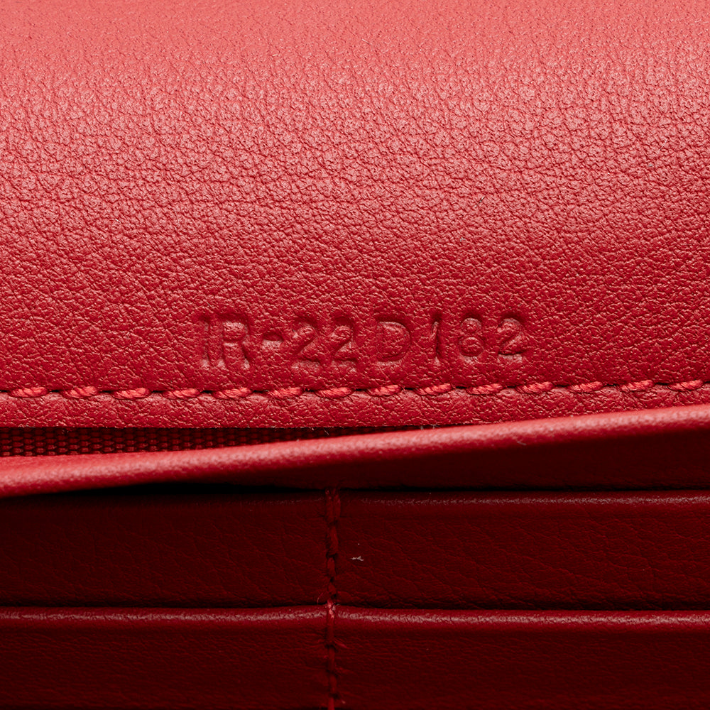 Salvatore Ferragamo Leather Gancini Continental Wallet (SHF-20770)