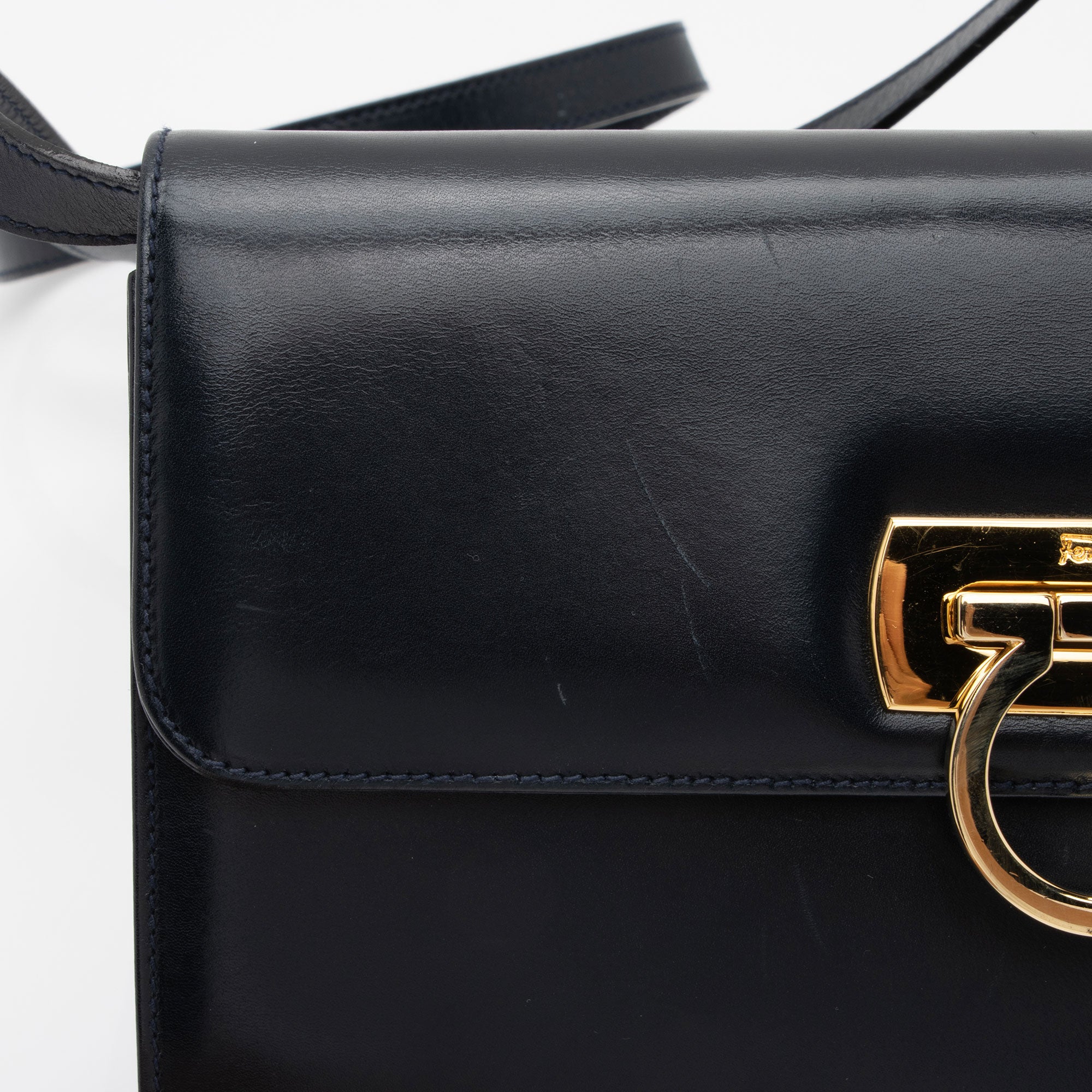 Salvatore Ferragamo Leather Gancini Convertible Small Top Handle Satchel (SHF-ClhLML)