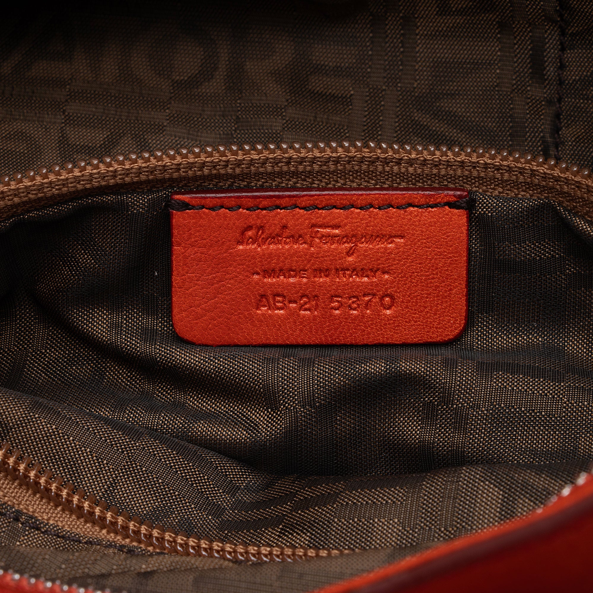 Salvatore Ferragamo Leather Gancini Marisa Satchel (SHF-Zmm7wo)