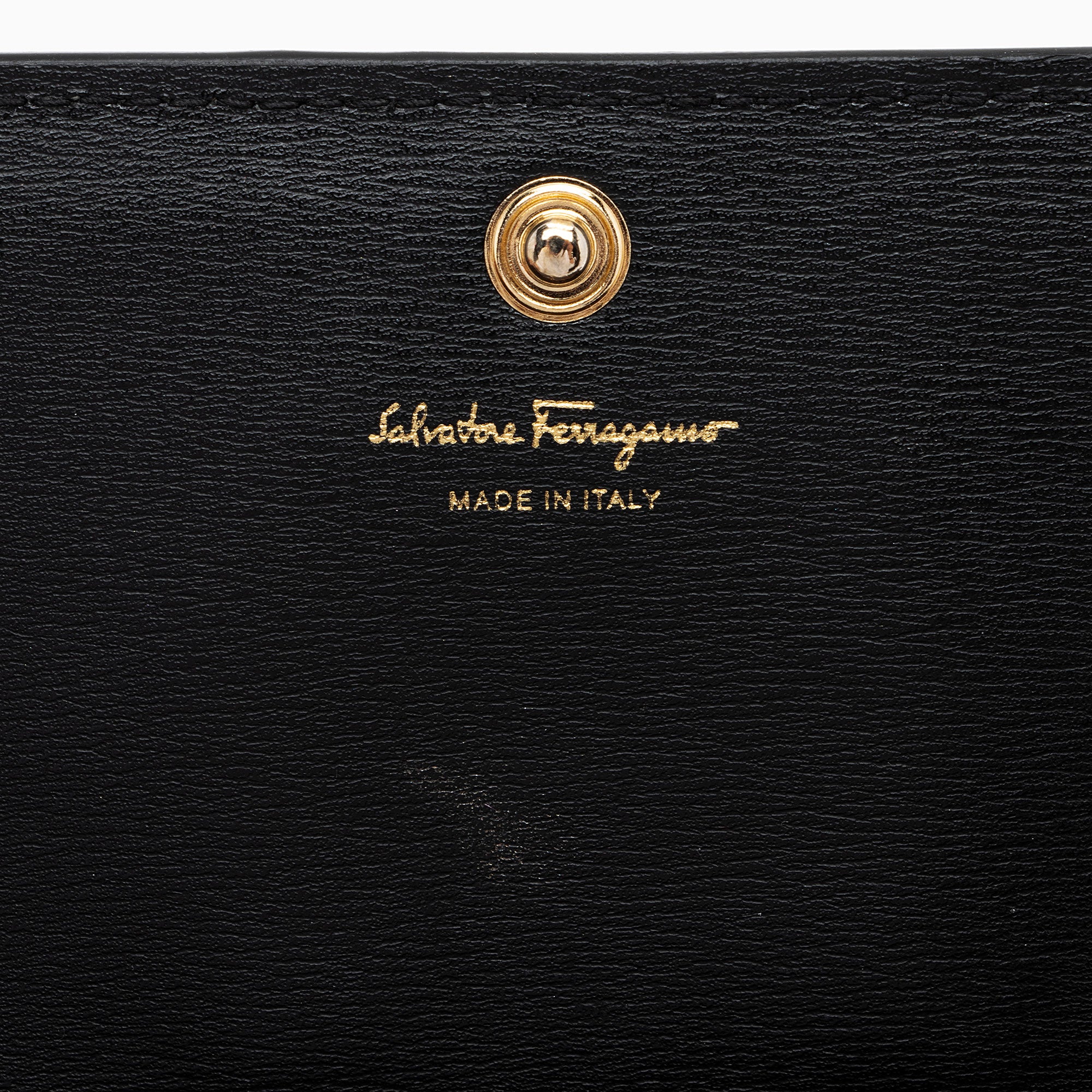 Salvatore Ferragamo Leather Gancini Wallet on Chain Bag (SHF-KGhxzb)