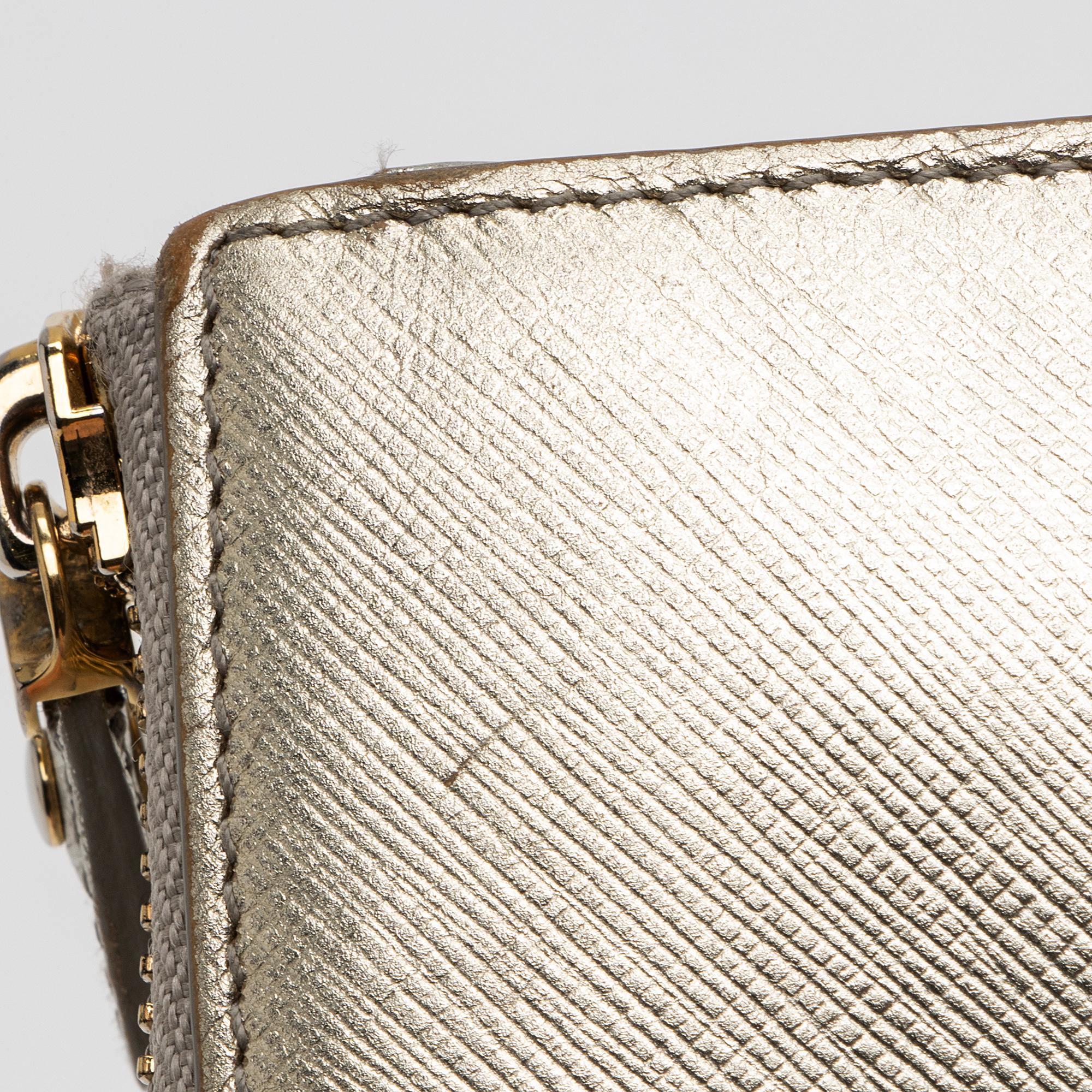 Salvatore Ferragamo Metallic Saffiano Vara Zip Continental Wallet (SHF-23110)