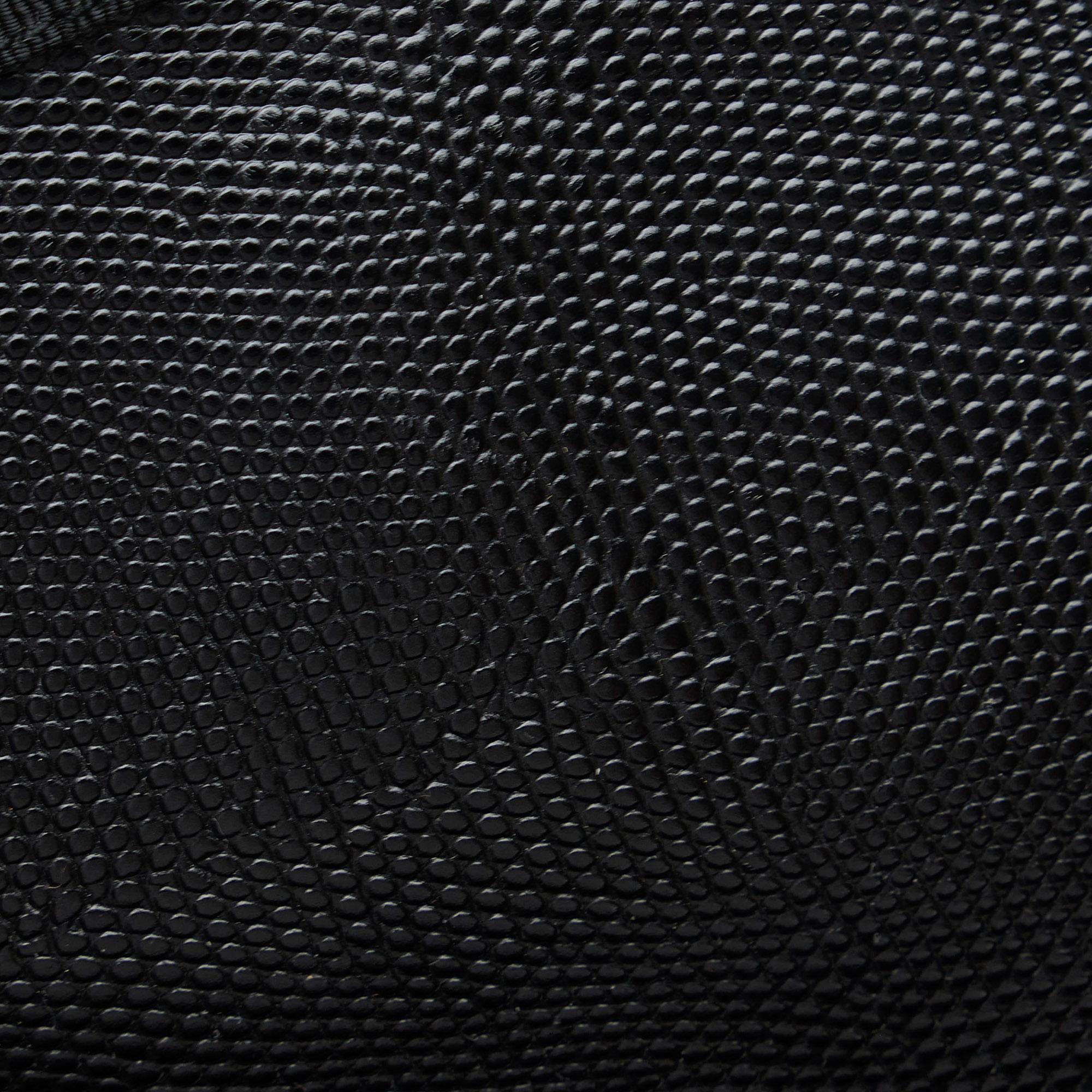 Salvatore Ferragamo Vara Embossed Tote (SHG-RKSuQV)