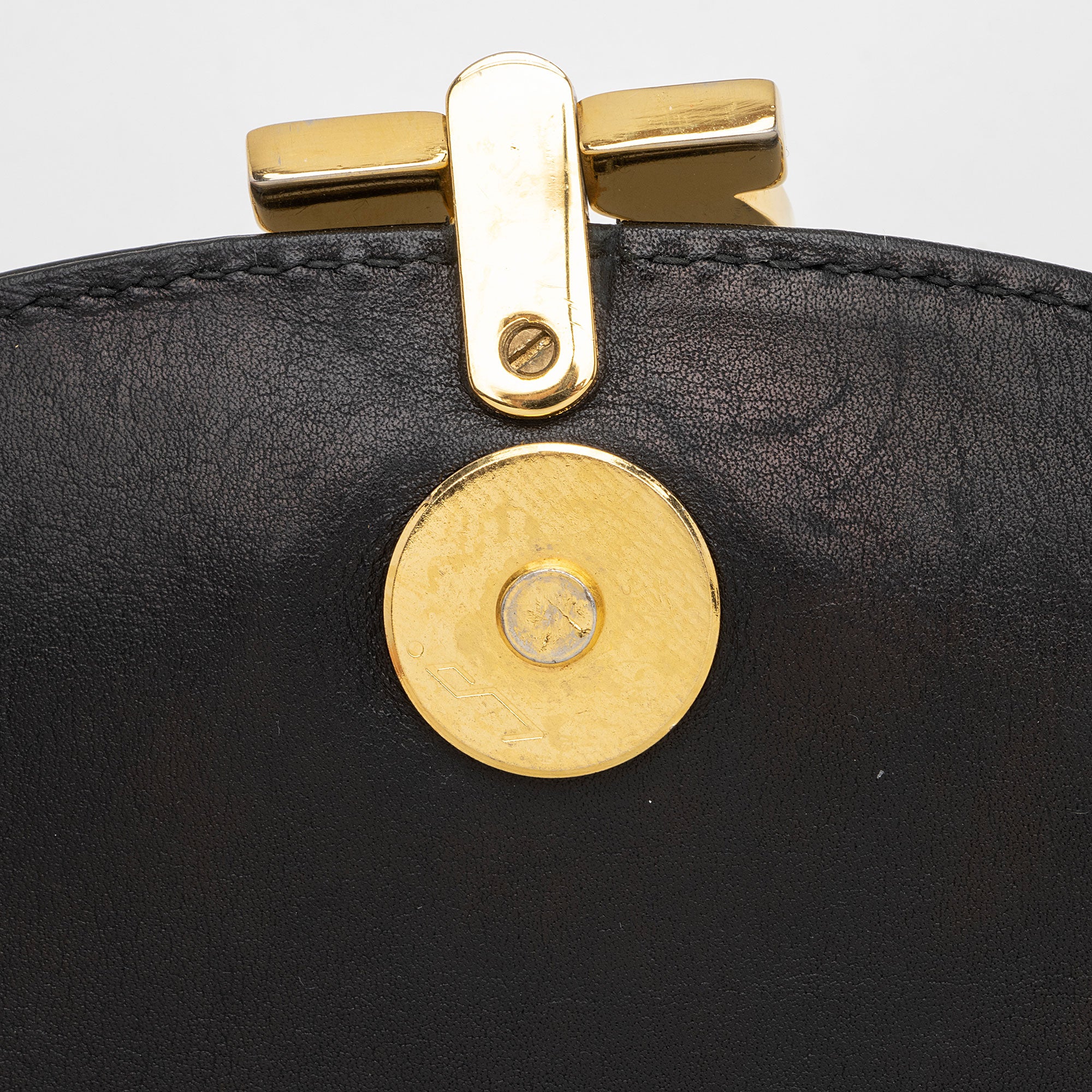 Salvatore Ferragamo Vintage Leather Gancini Convertible Mini Bag (SHF-BsHi0n)