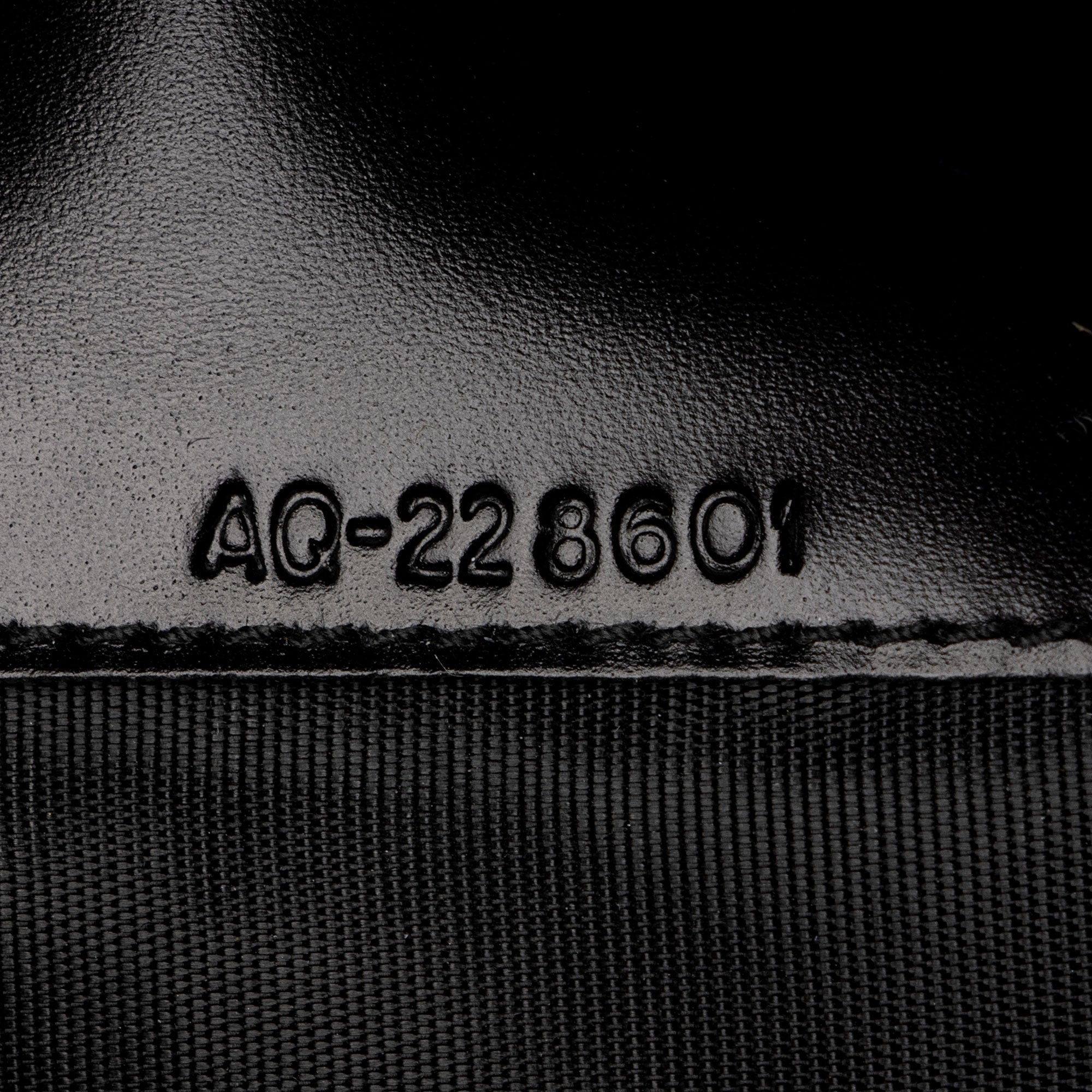 Salvatore Ferragamo Shiny Calfskin Gancini Long Wallet - FINAL SALE (SHF-zI2Lod)