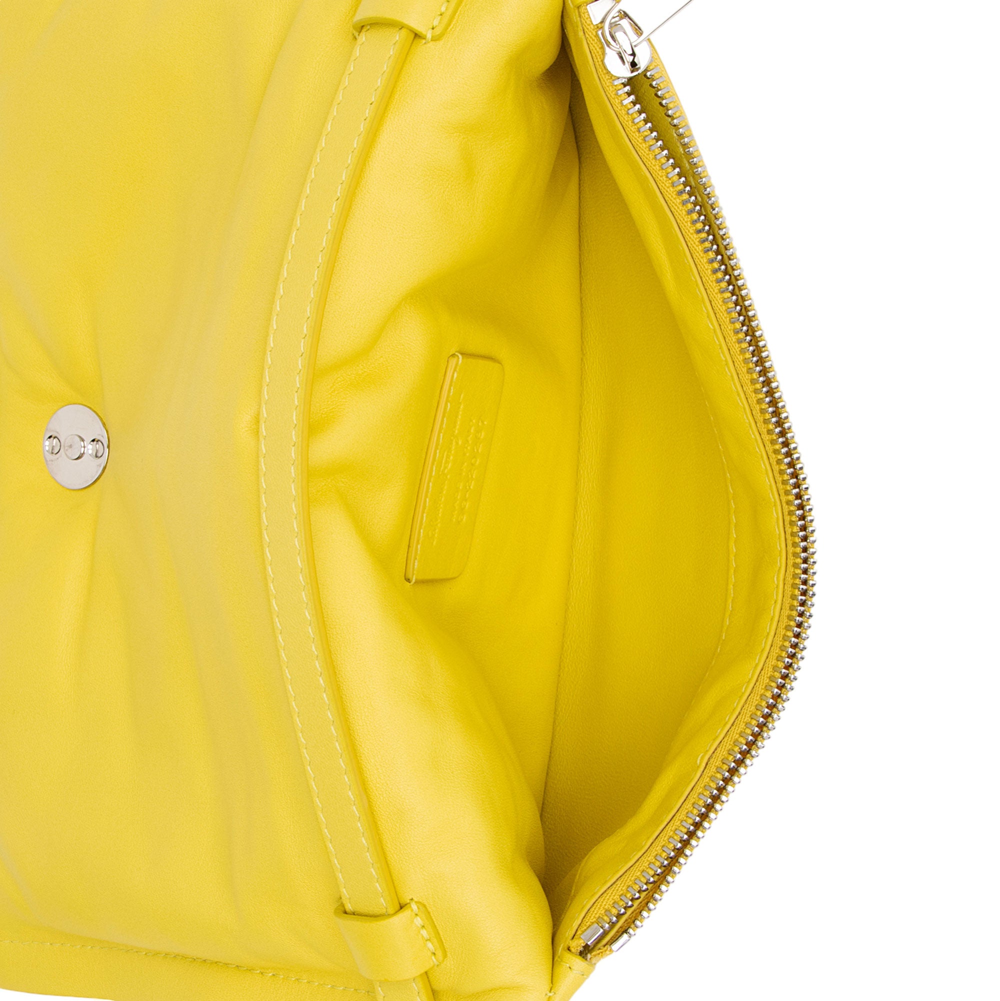 Salvatore Ferrragamo Leather Viva Bow Mini Bag (SHF-l2fqvf)