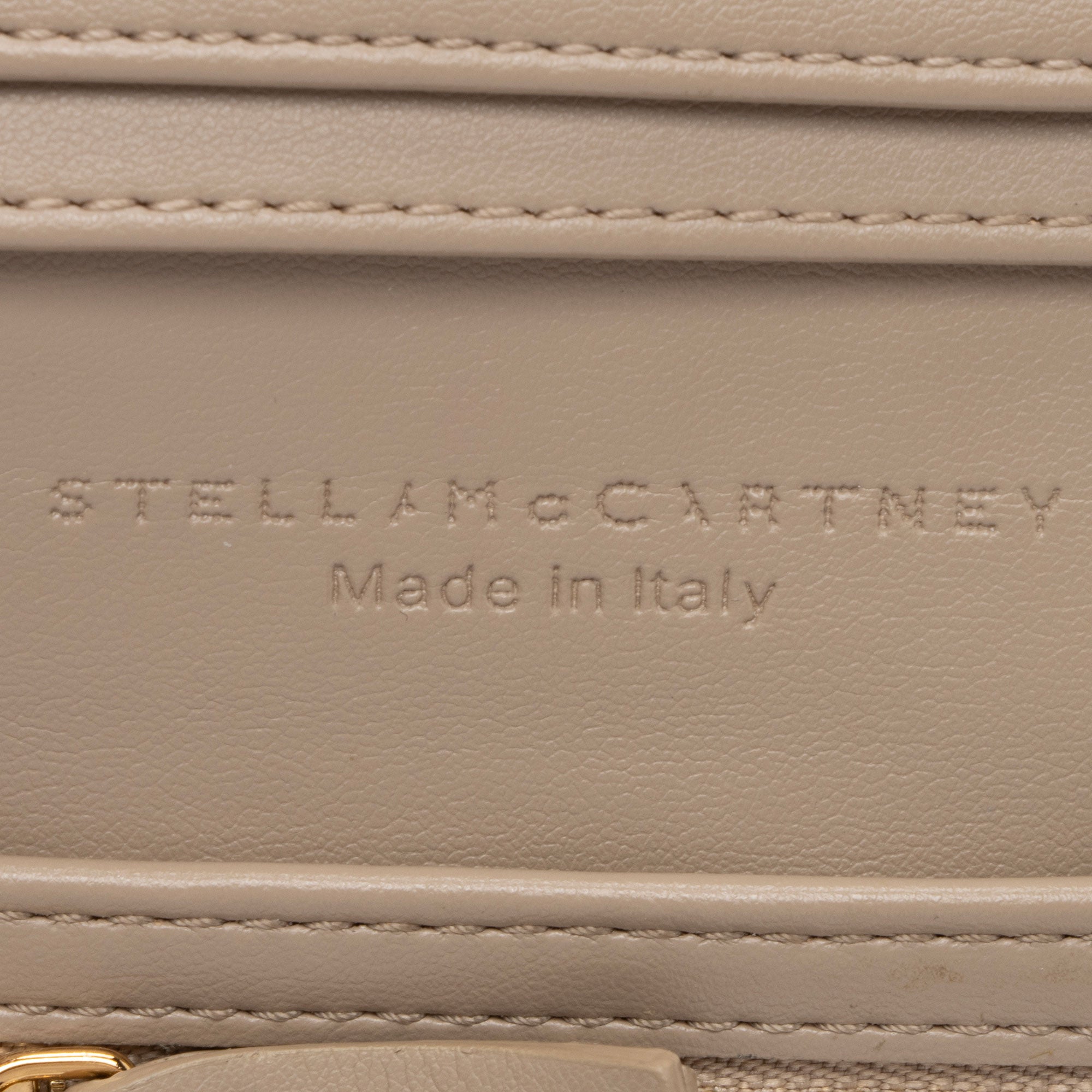 Stella McCartney Shaggy Deer Falabella Small Wallet (SHF-6DDHOc)