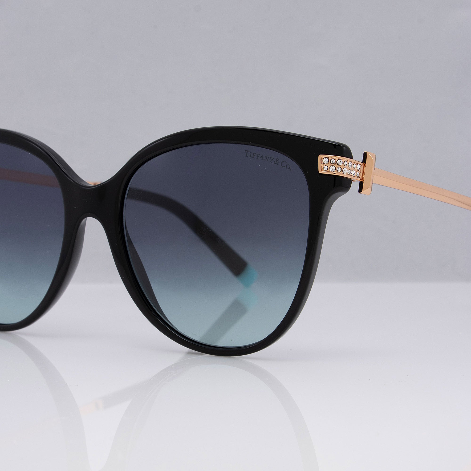 Tiffany & Co. Crystal Tiffany T Cat Eye Sunglasses (SHF-vGRZpV)