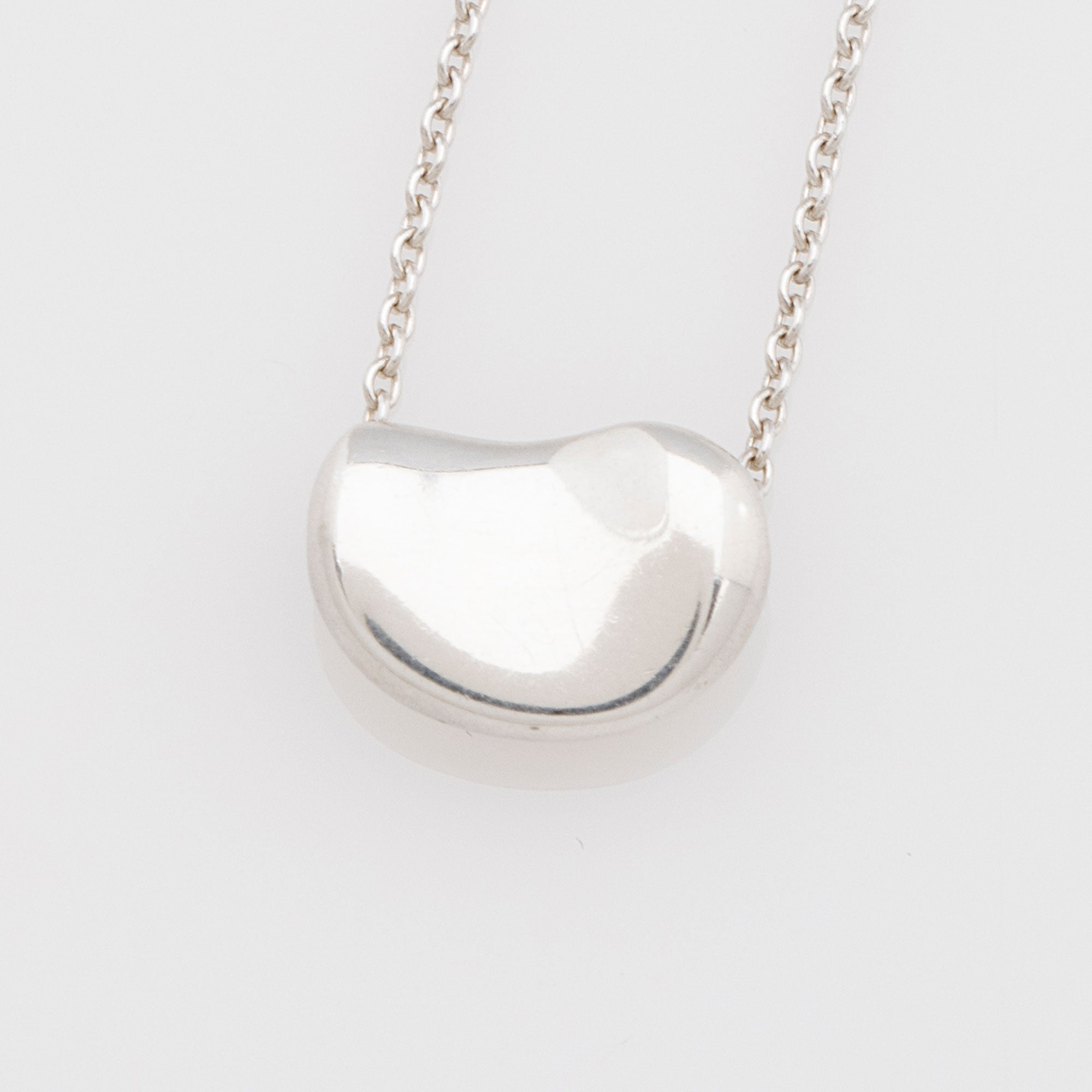Tiffany & Co. Elsa Peretti Sterling Silver Bean 9mm Necklace