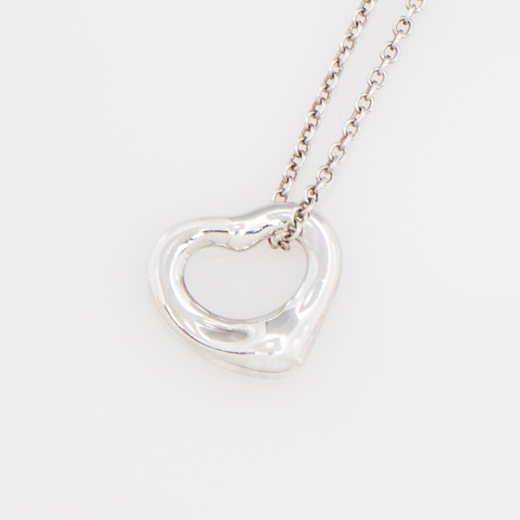 Tiffany & Co. Elsa Peretti Sterling Silver Open Heart 11mm Mini Necklace (SHF-JdTGbj)
