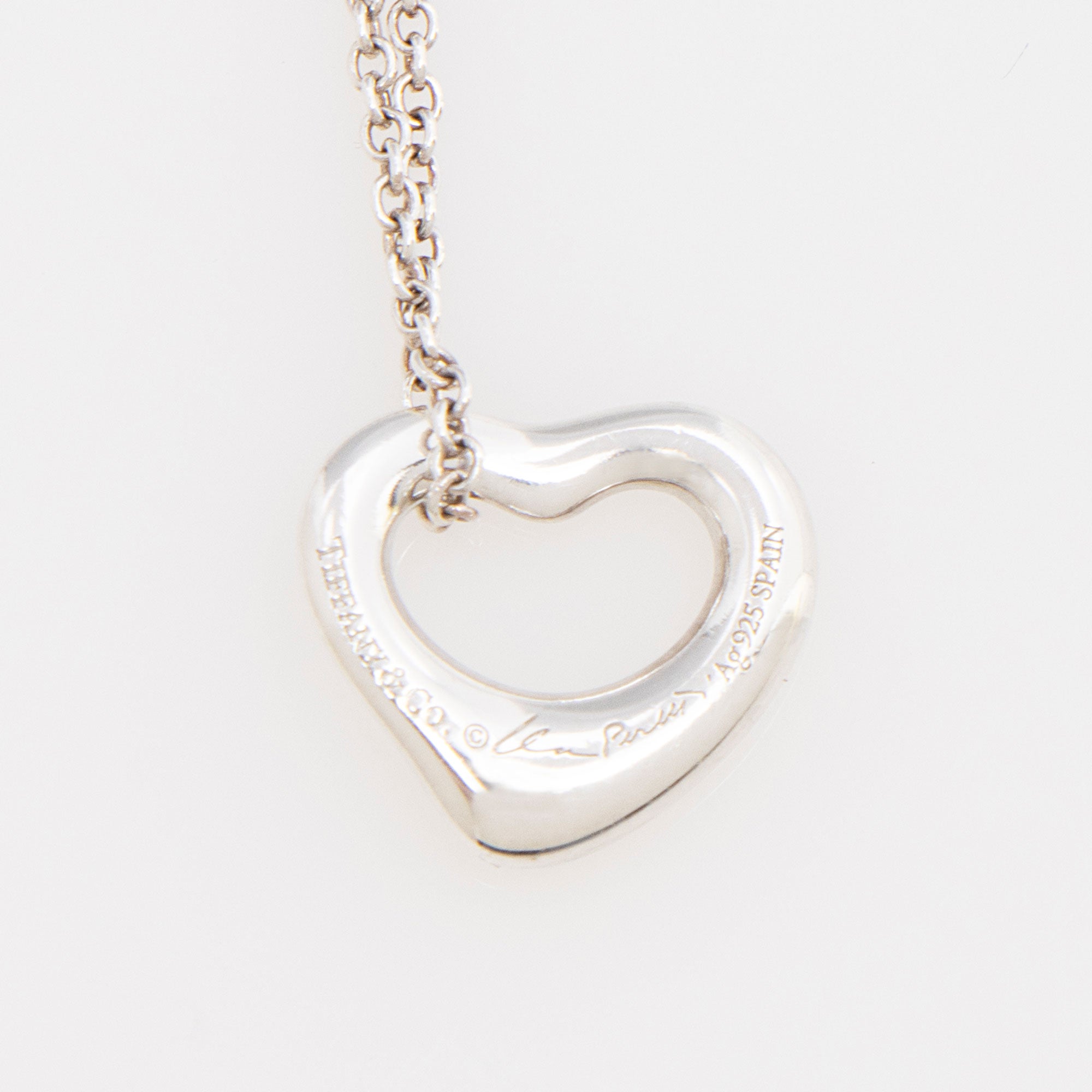 Tiffany & Co. Elsa Peretti Sterling Silver Open Heart 11mm Mini Necklace (SHF-JdTGbj)