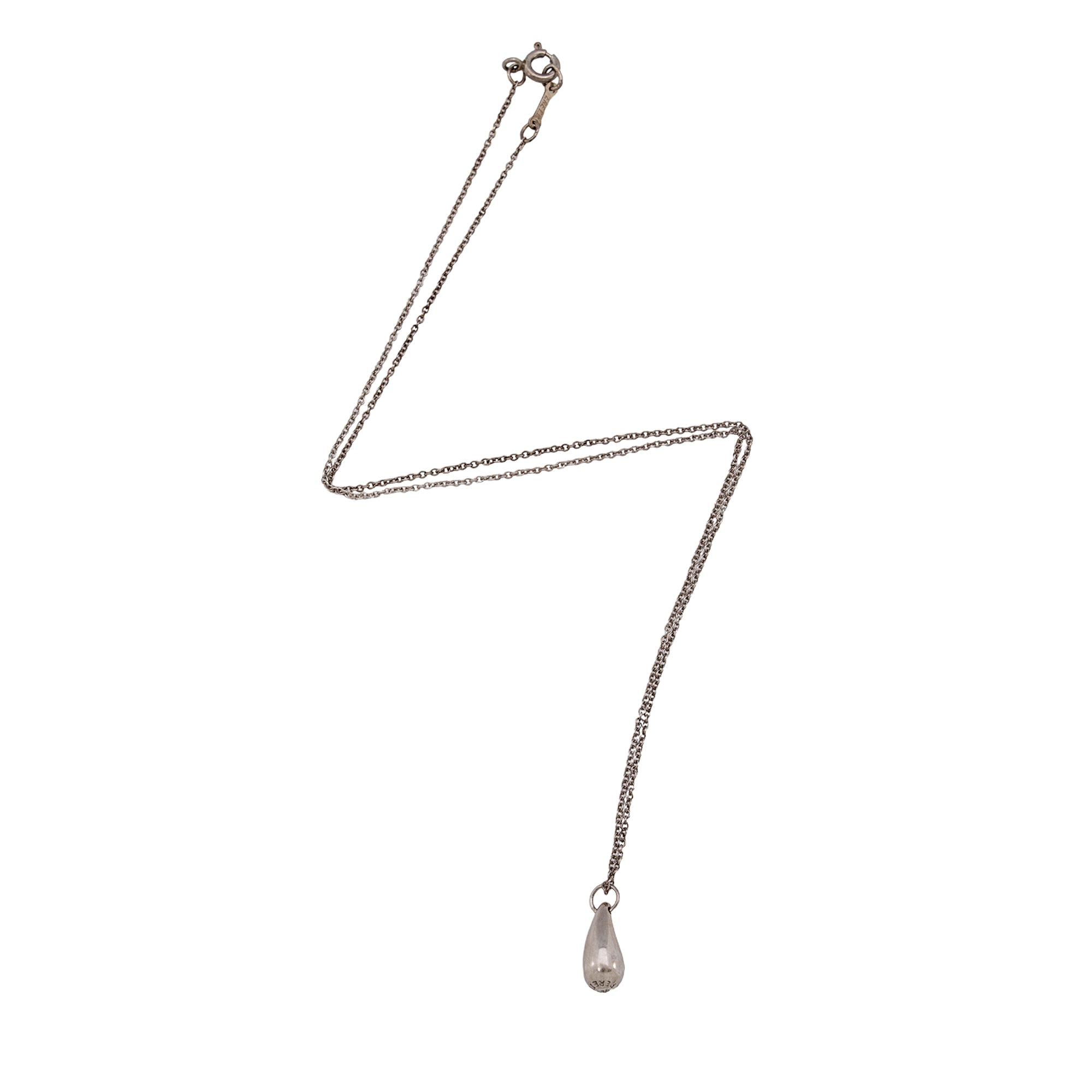 Tiffany & Co. Elsa Peretti Sterling Silver Teardrop Pendant Necklace (SHF-qugvXF)