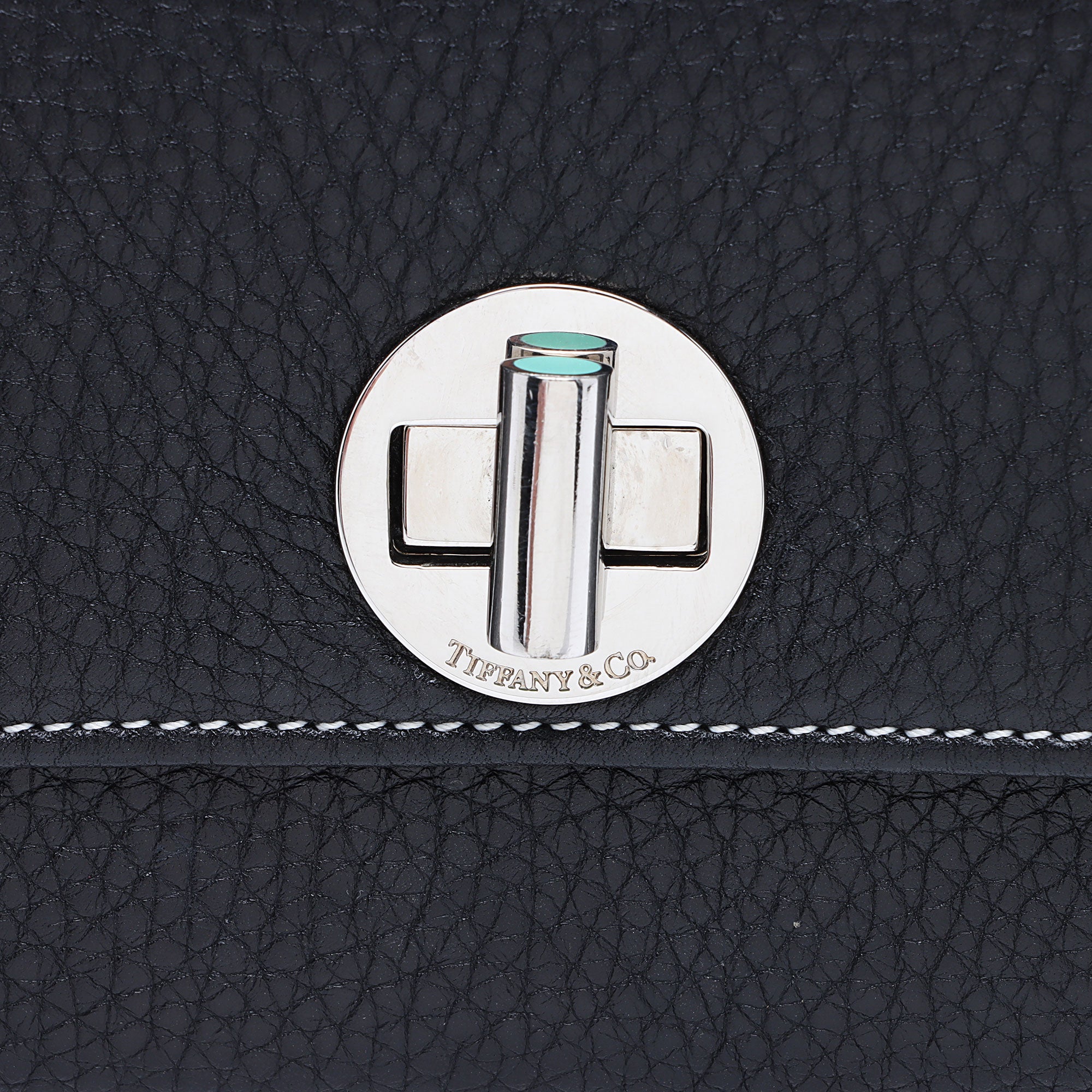 Tiffany & Co. Leather Turnlock Wallet on Chain Bag (SHF-kkN8kO)
