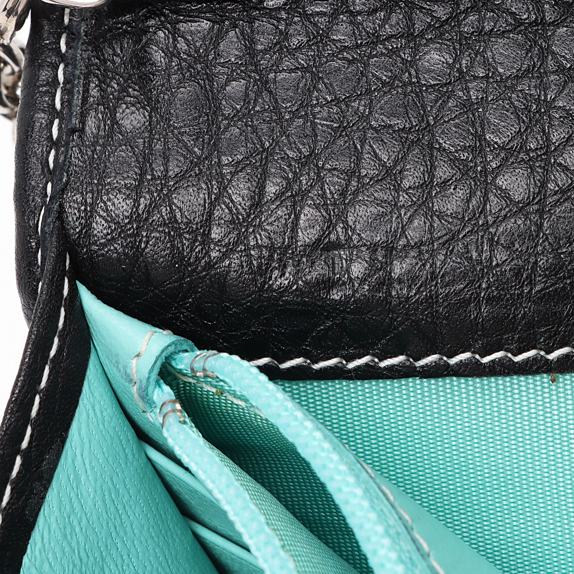 Tiffany & Co. Leather Turnlock Wallet on Chain Bag (SHF-kkN8kO)