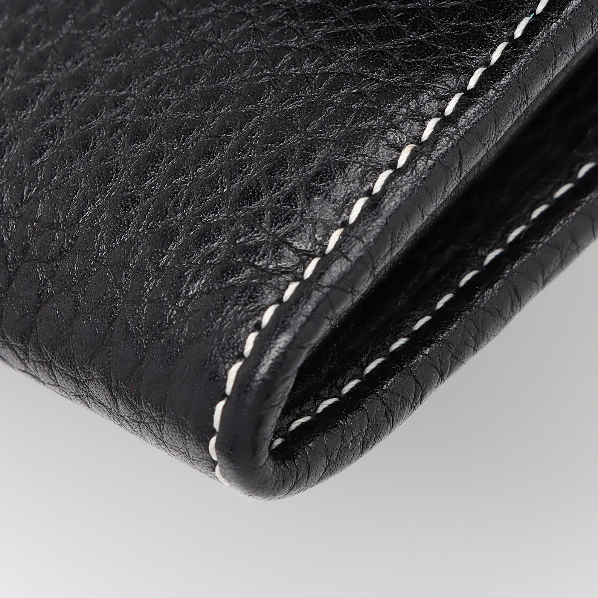 Tiffany & Co. Leather Turnlock Wallet on Chain Bag (SHF-kkN8kO)