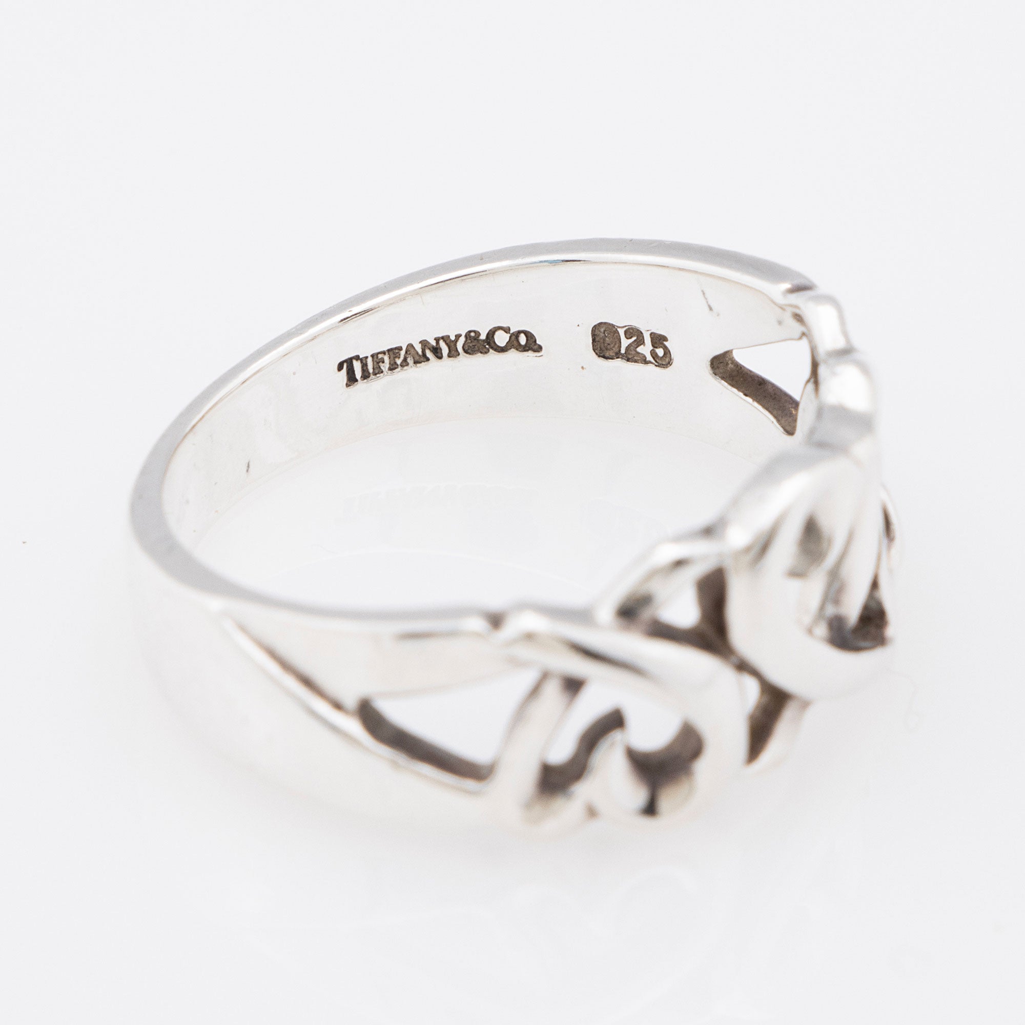 Tiffany & Co. Paloma Picasso Sterling Silver Loving Heart Ring - Size 8 (SHF-lpcuQV)